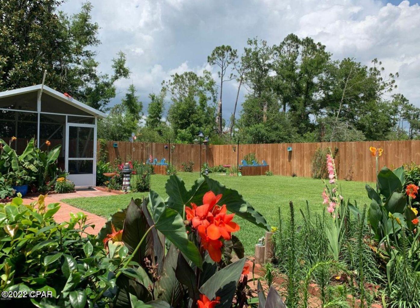 Highway 22 West Estates - Residential