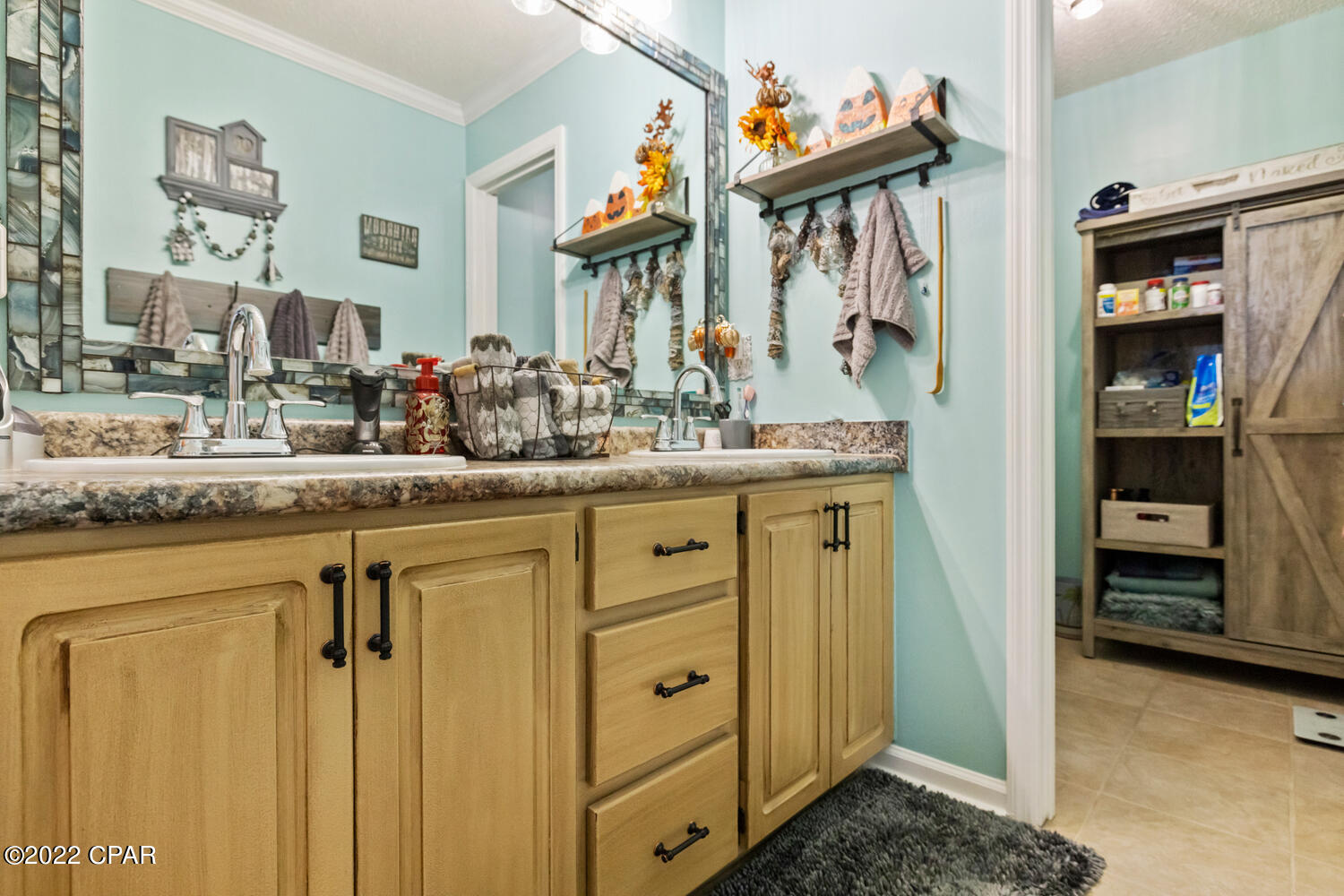 Highway 22 West Estates - Residential