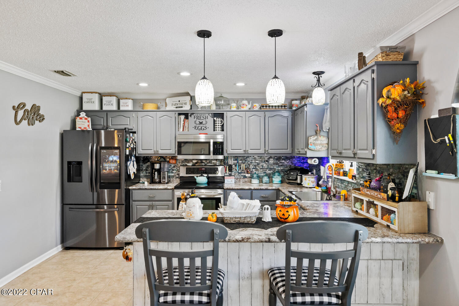 Highway 22 West Estates - Residential