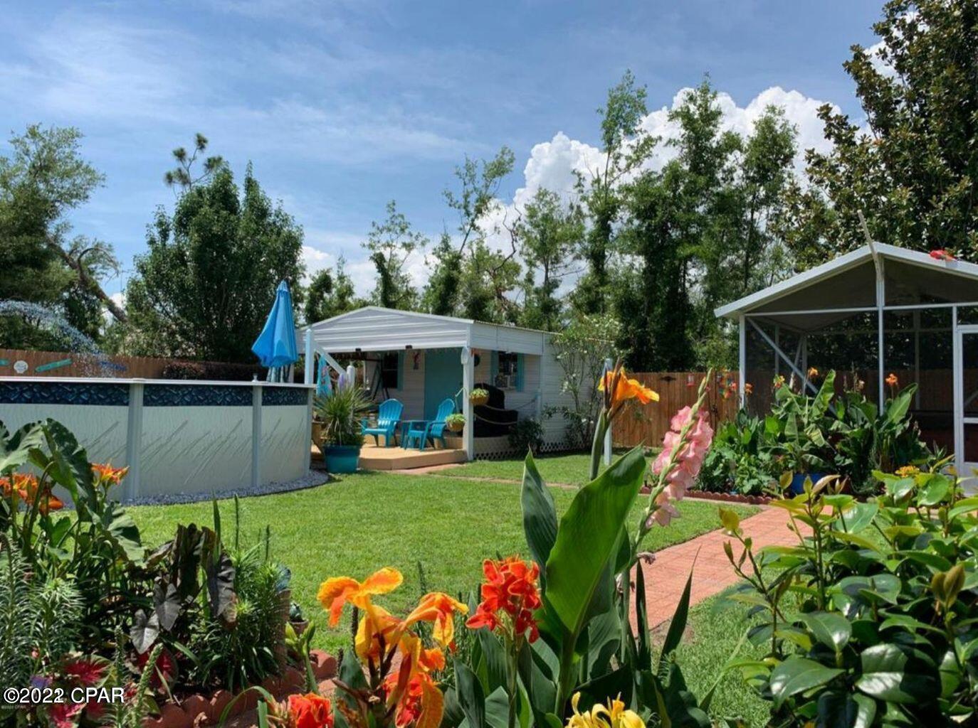 Highway 22 West Estates - Residential