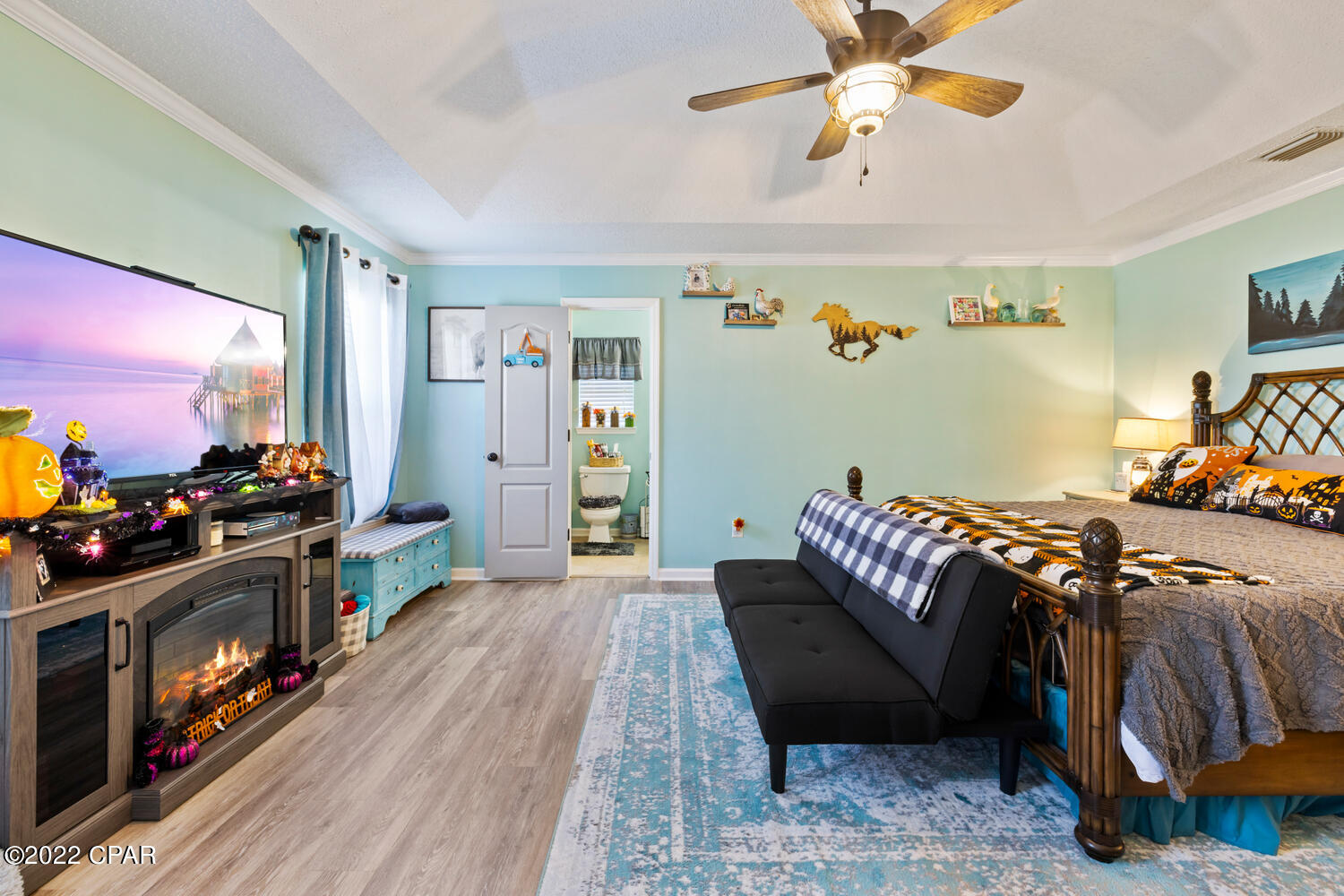 Highway 22 West Estates - Residential