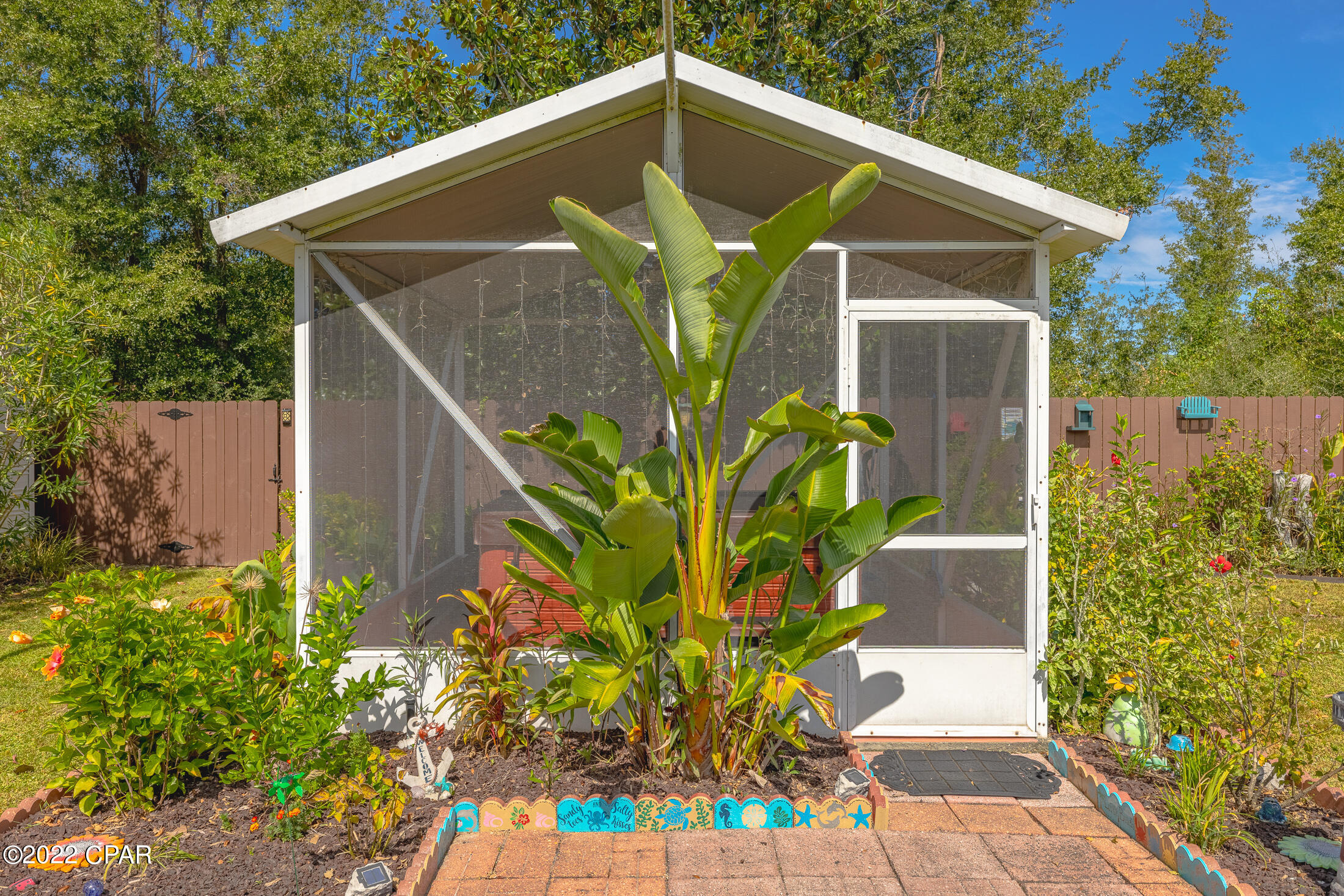 Highway 22 West Estates - Residential