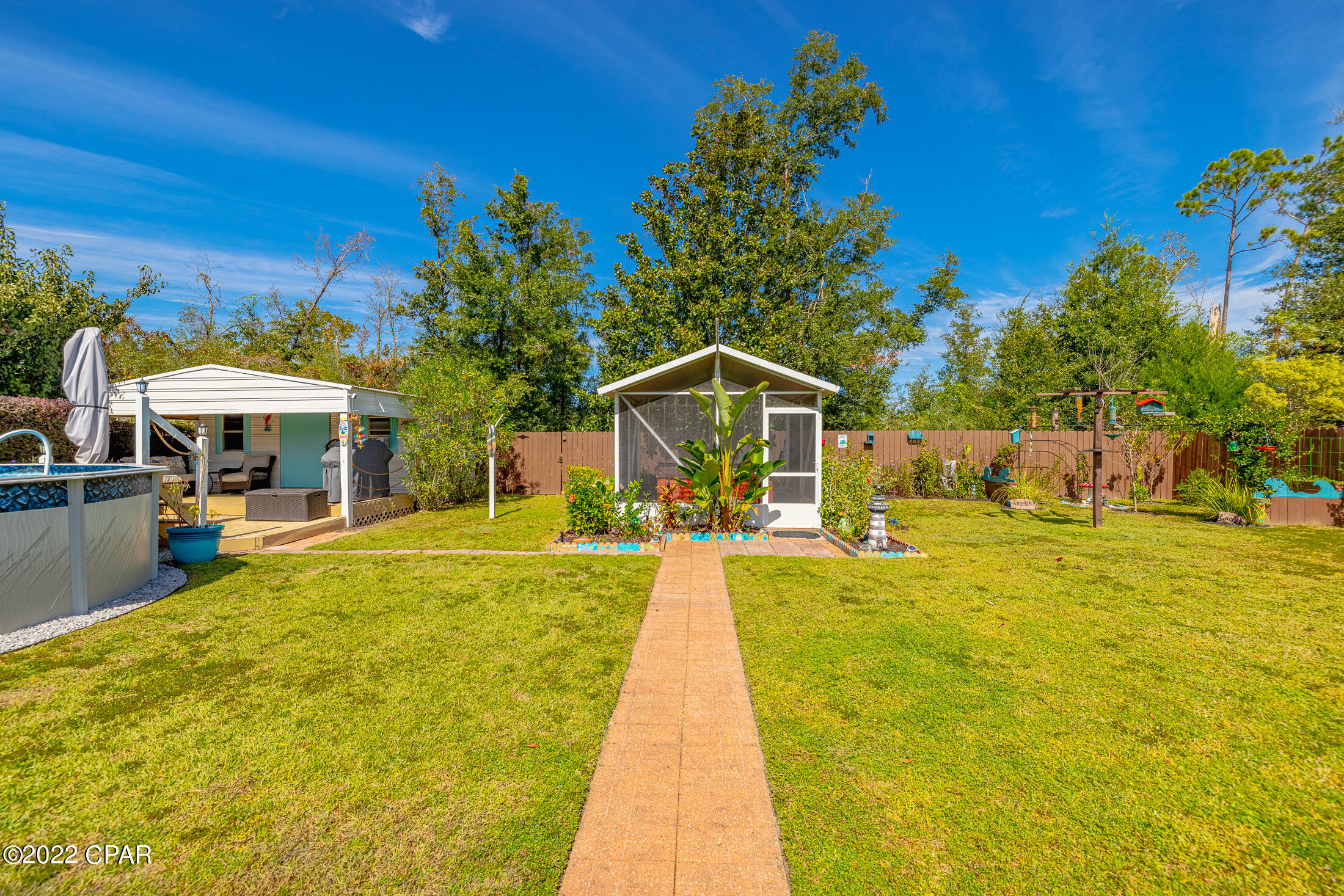 Highway 22 West Estates - Residential