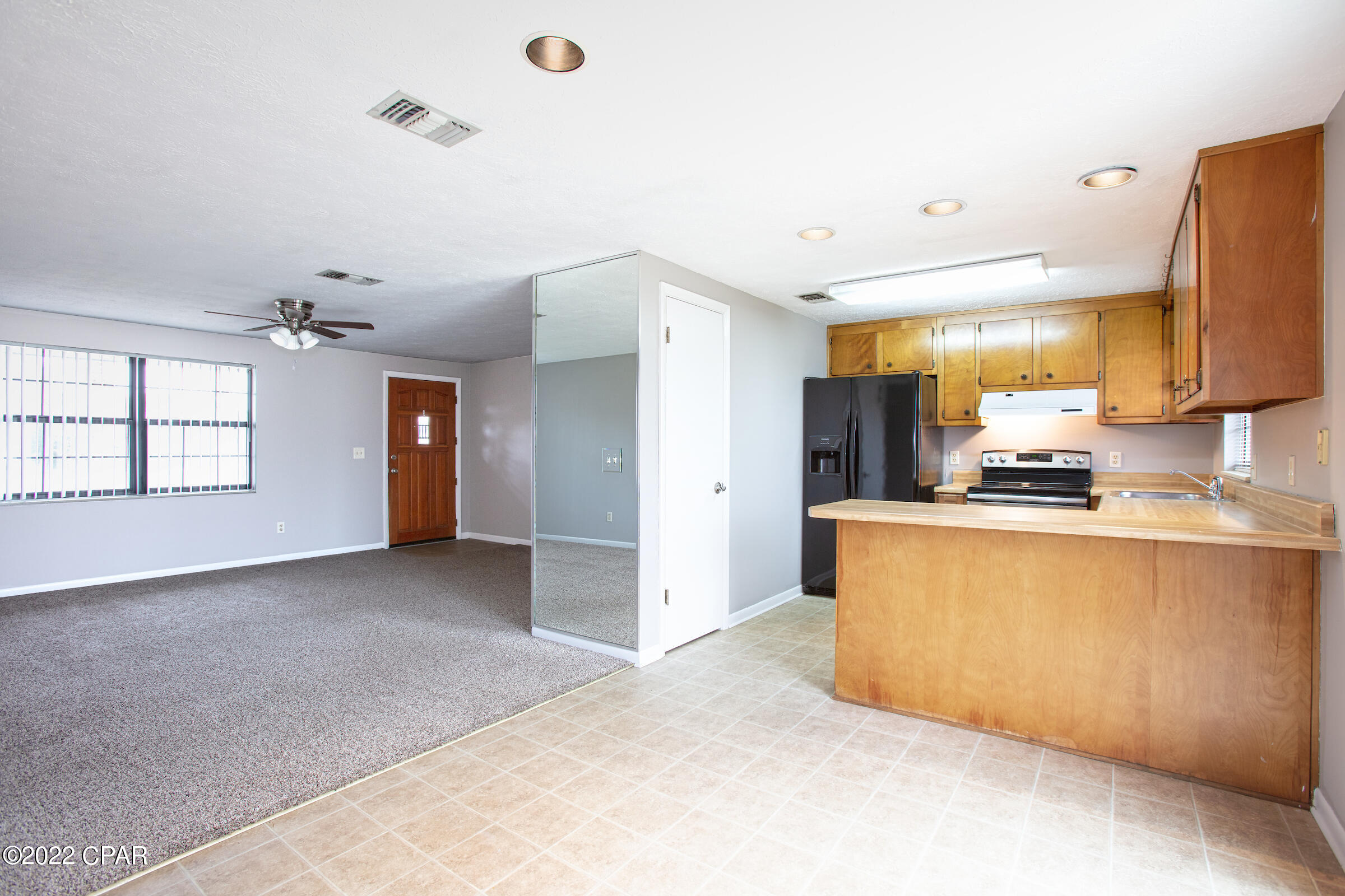 [No Recorded Subdiv] - Residential