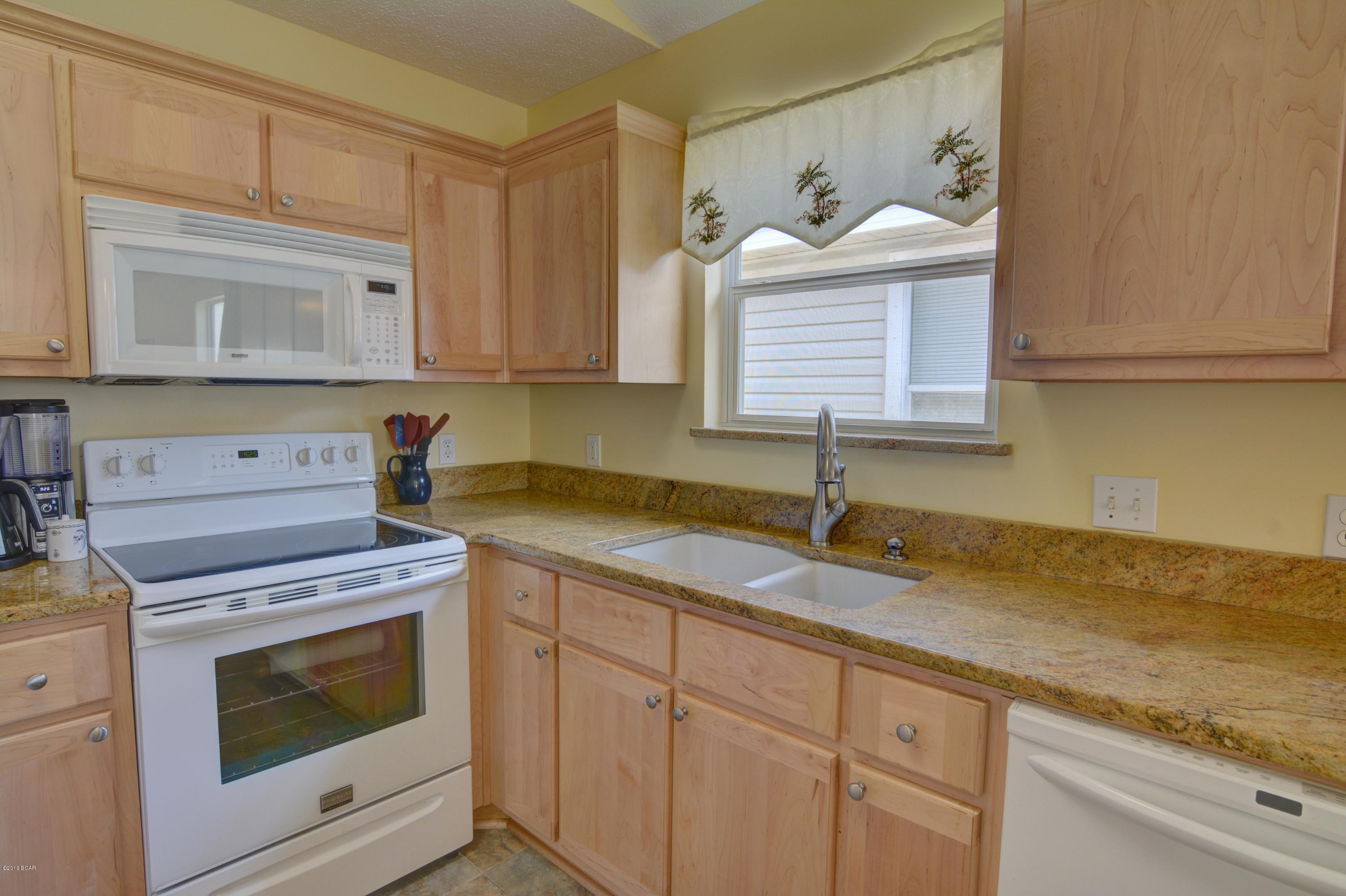 Palm Cove - Residential