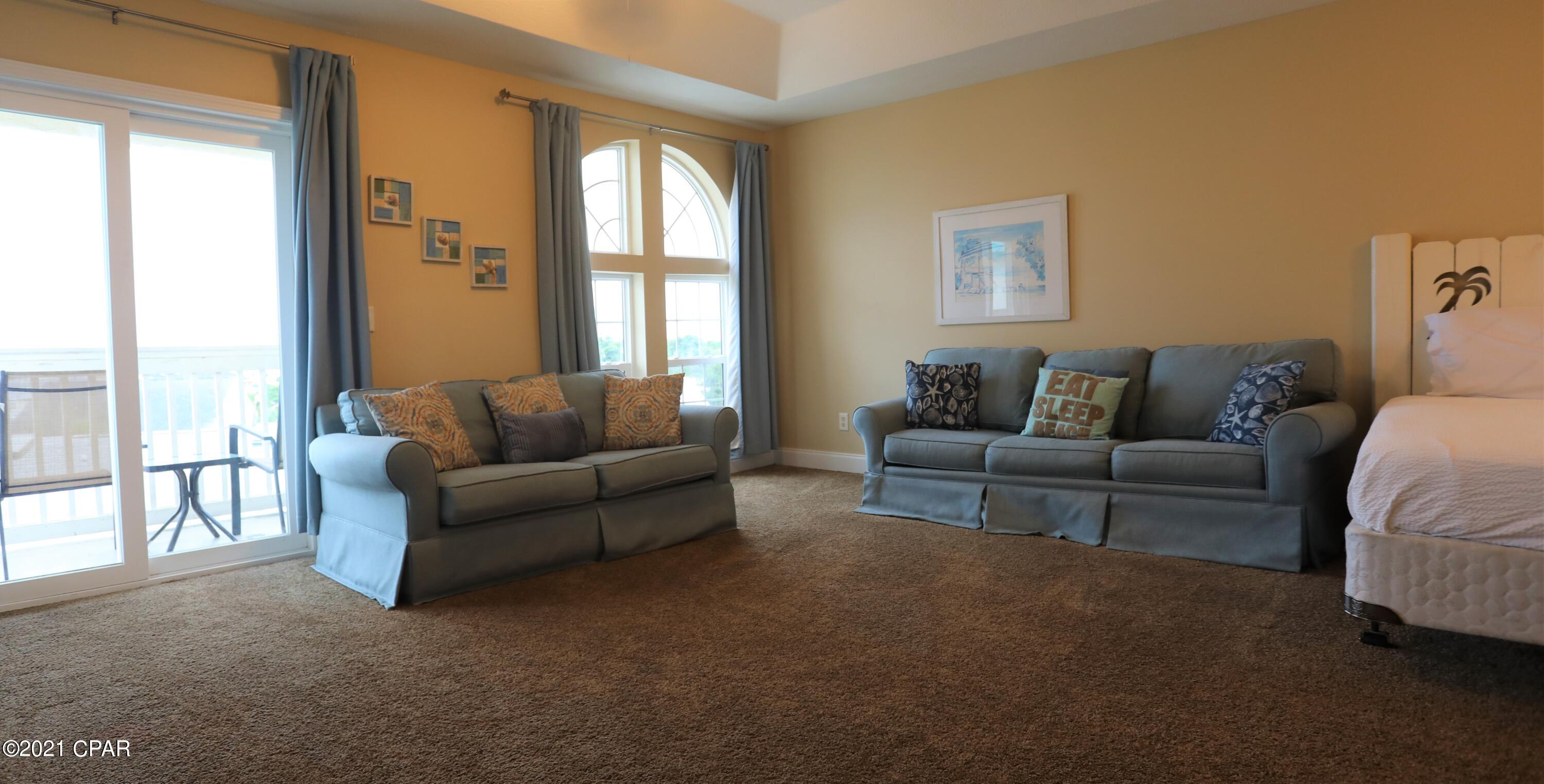 The Palms - Residential