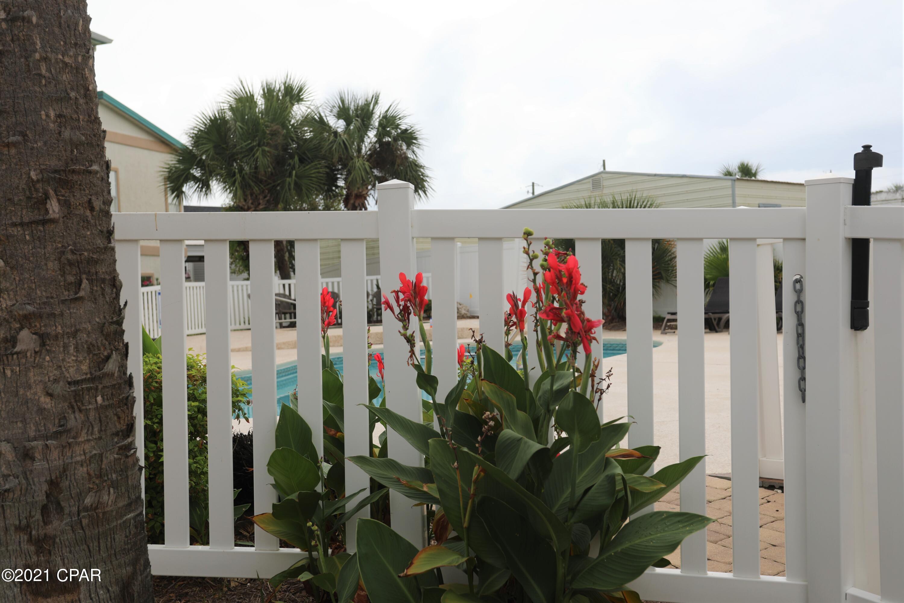 The Palms - Residential