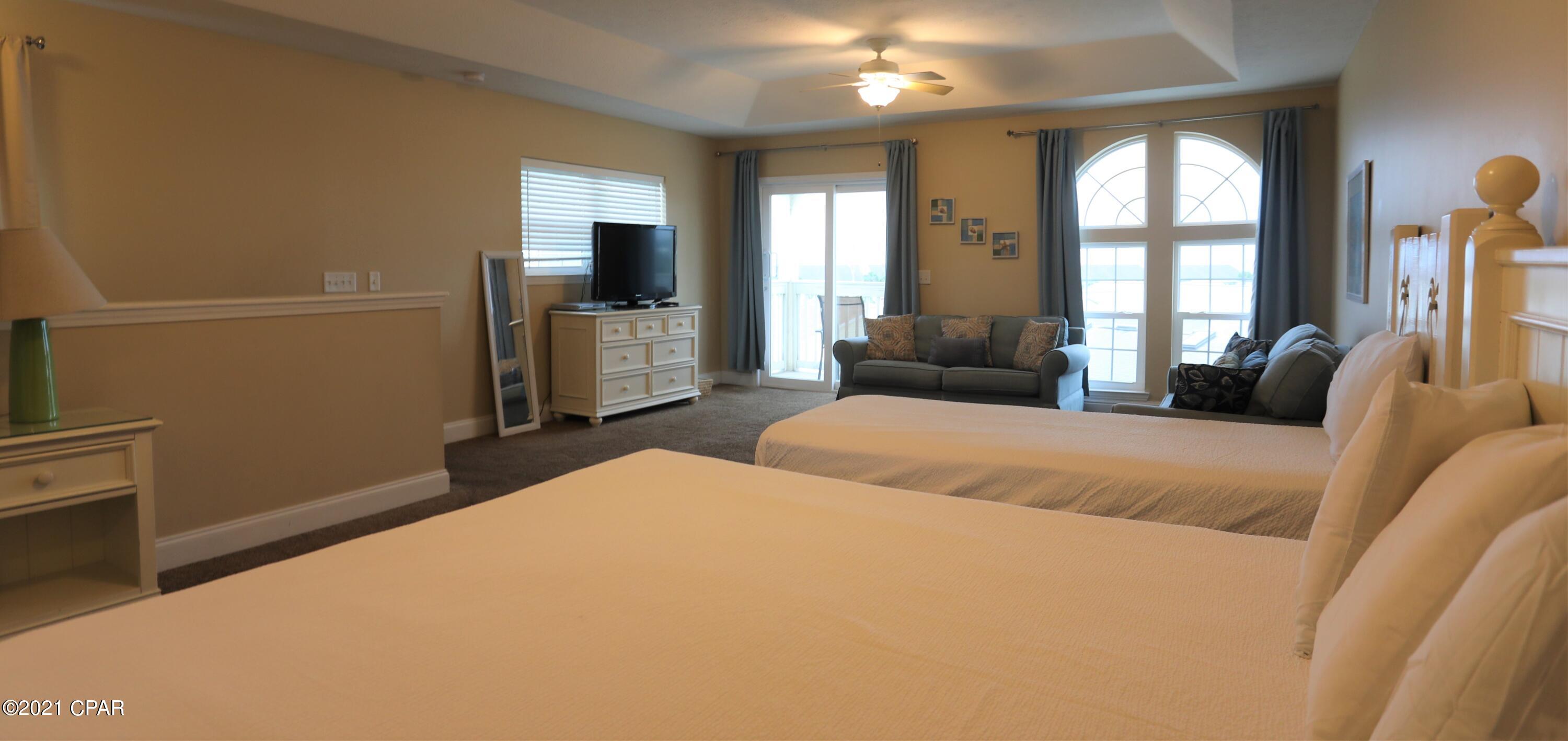 The Palms - Residential