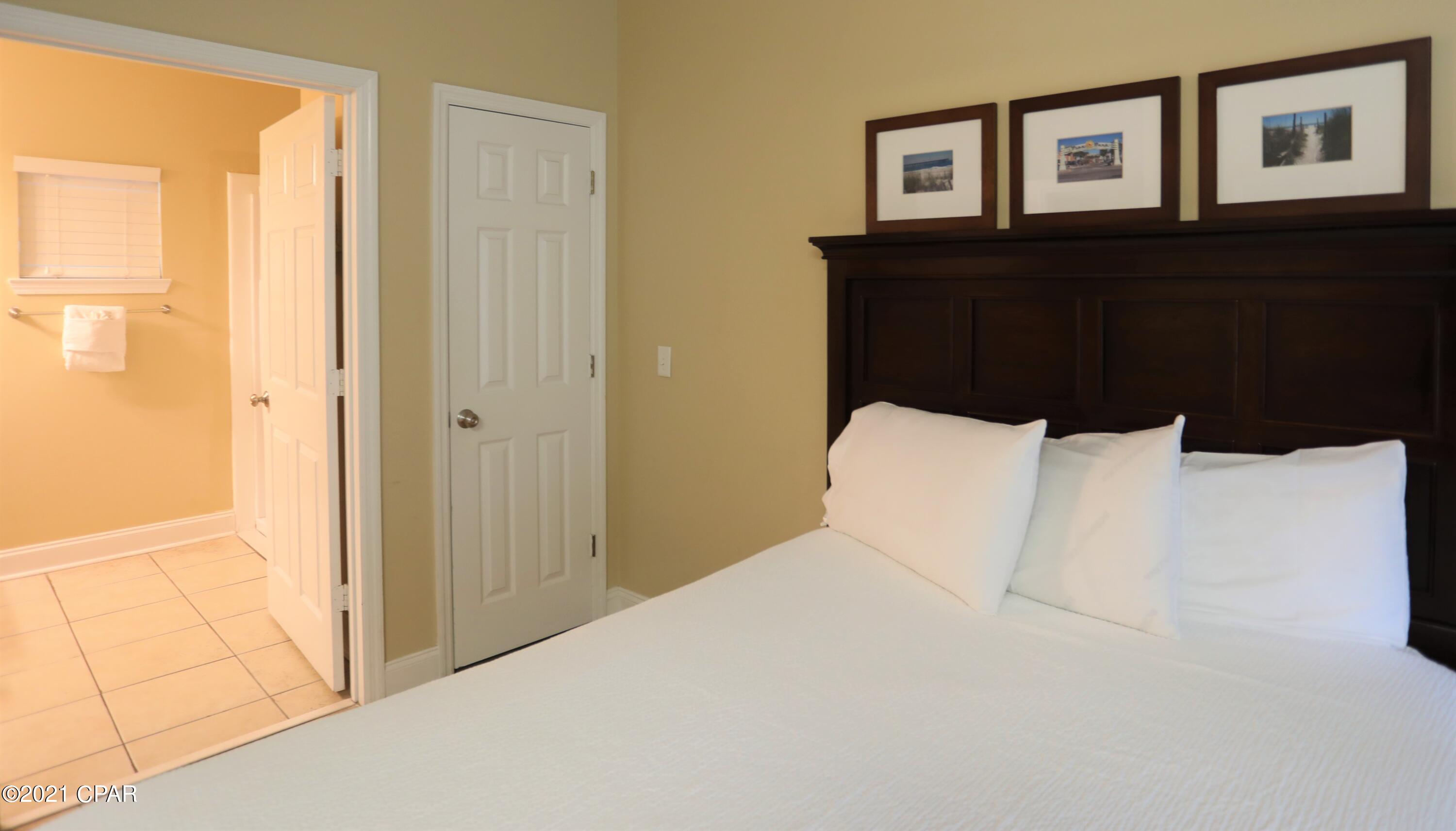 The Palms - Residential