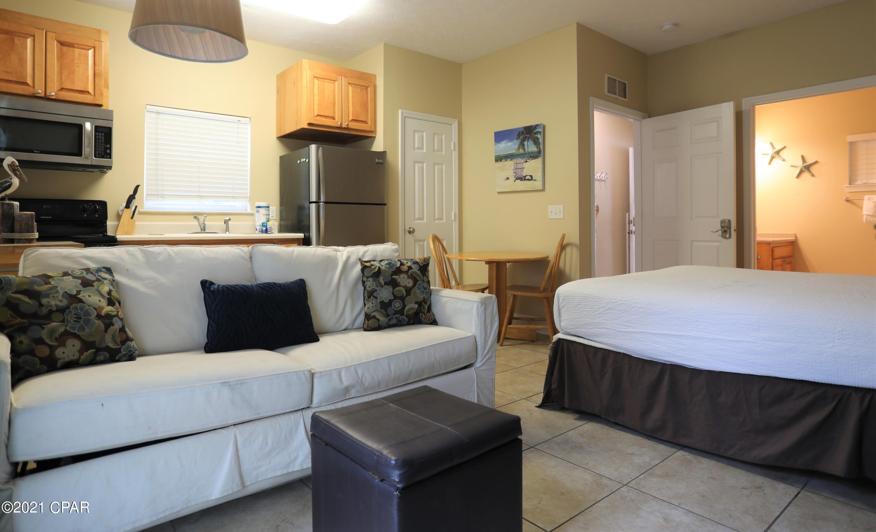 The Palms - Residential