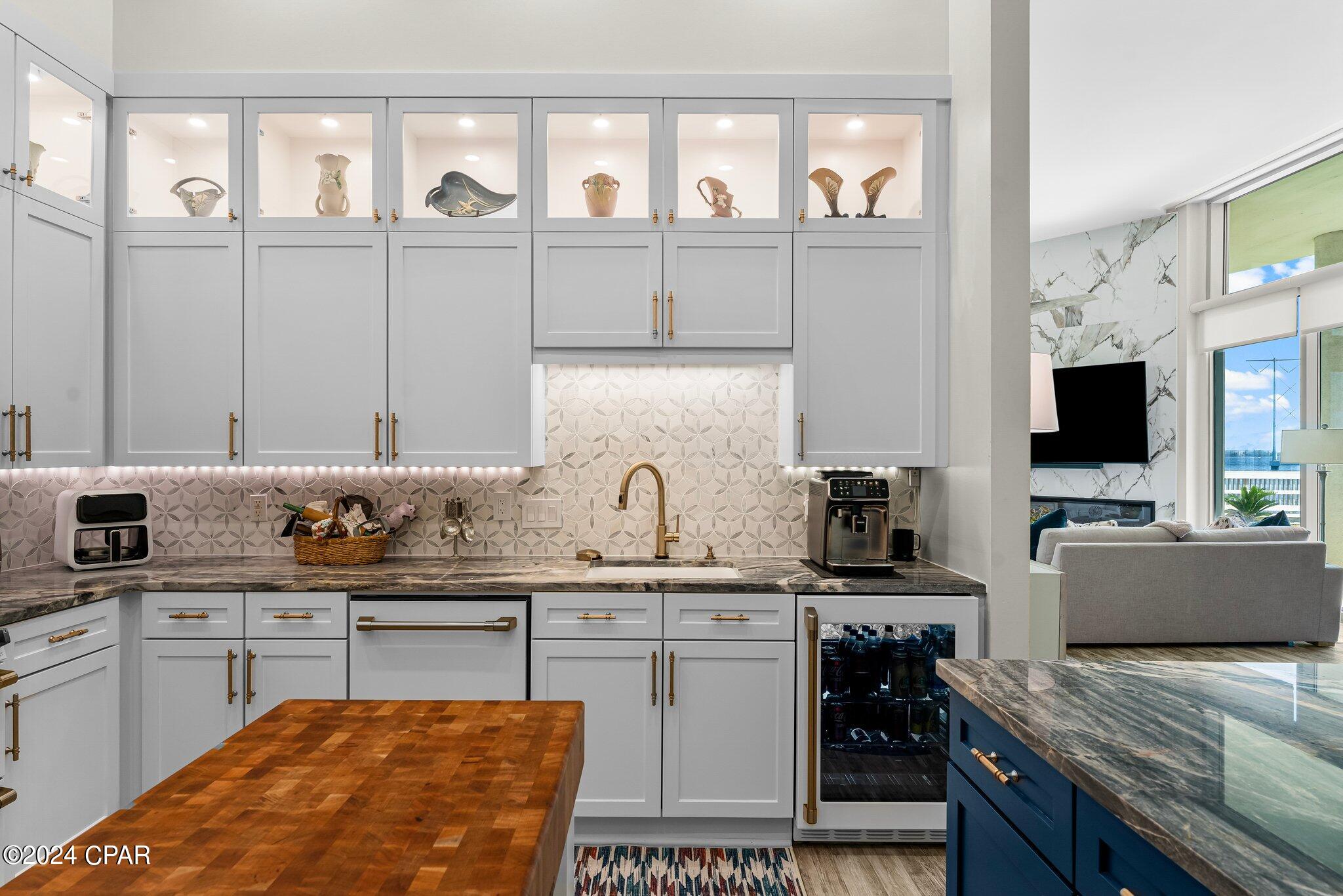 Marina Landing - Residential