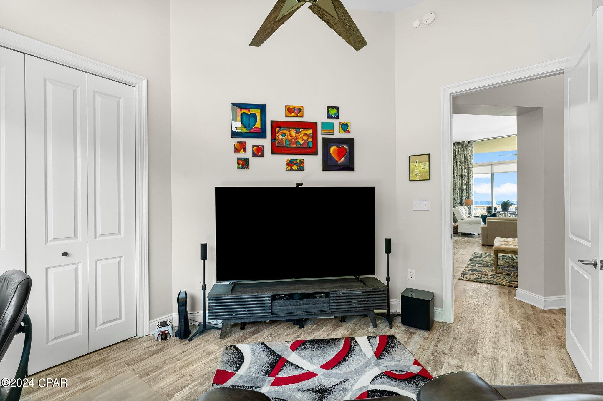 Marina Landing - Residential