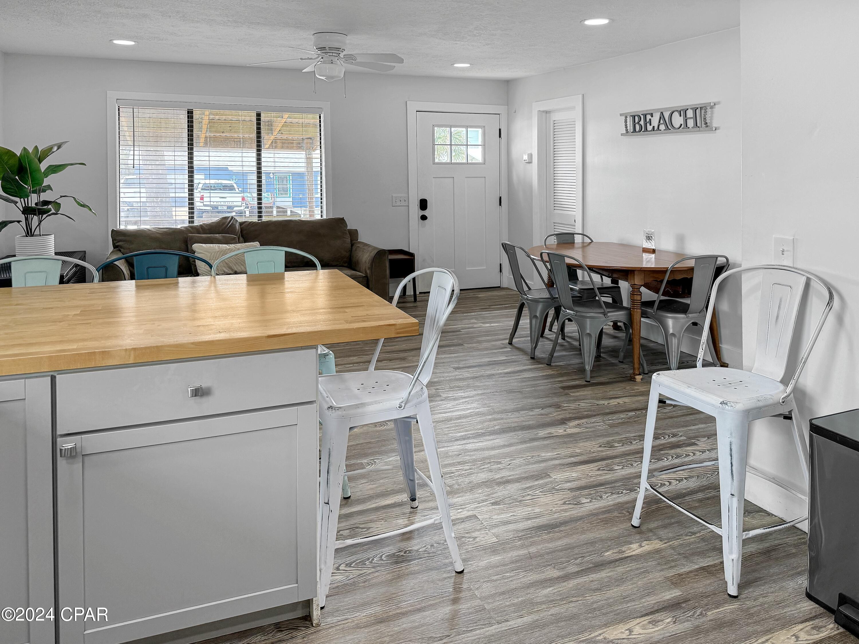 Biltmore Beach 1st Add - Residential