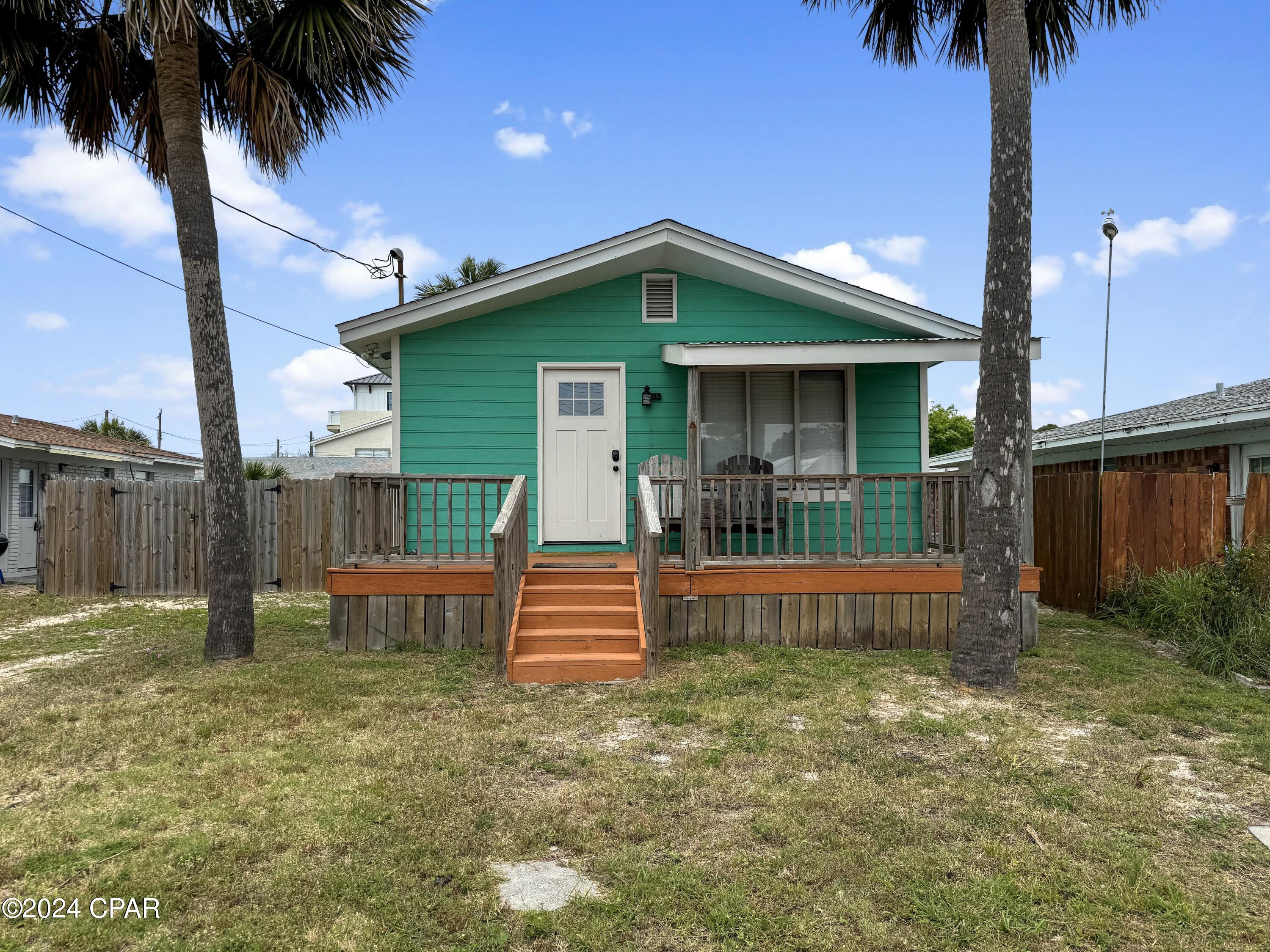 Biltmore Beach 1st Add - Residential