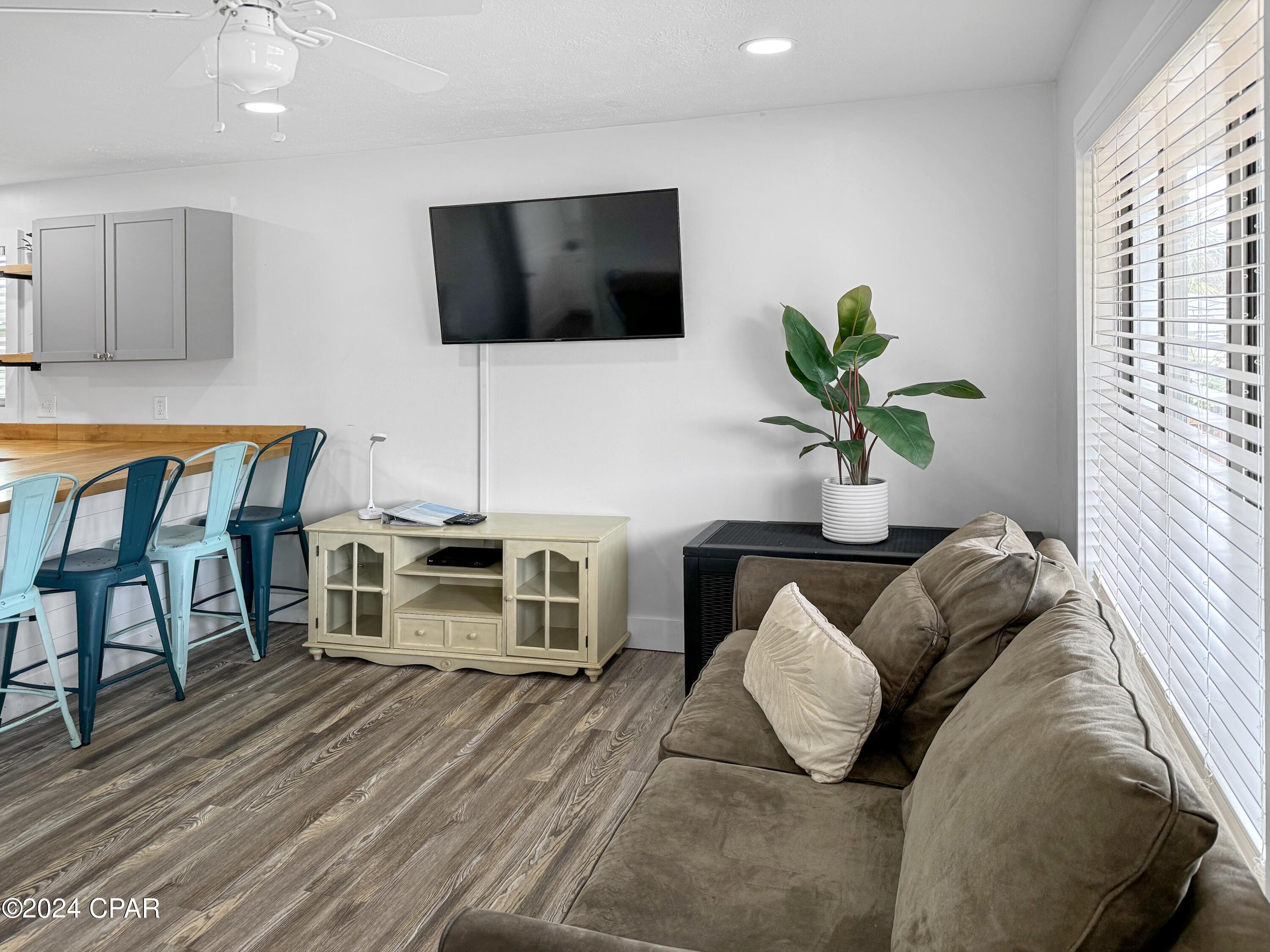 Biltmore Beach 1st Add - Residential