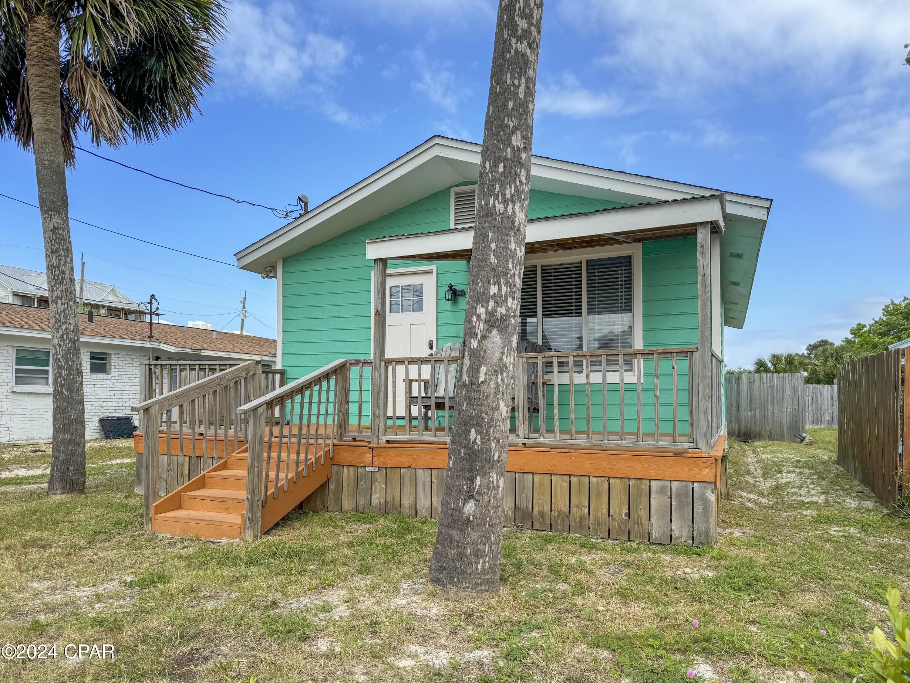 Biltmore Beach 1st Add - Residential