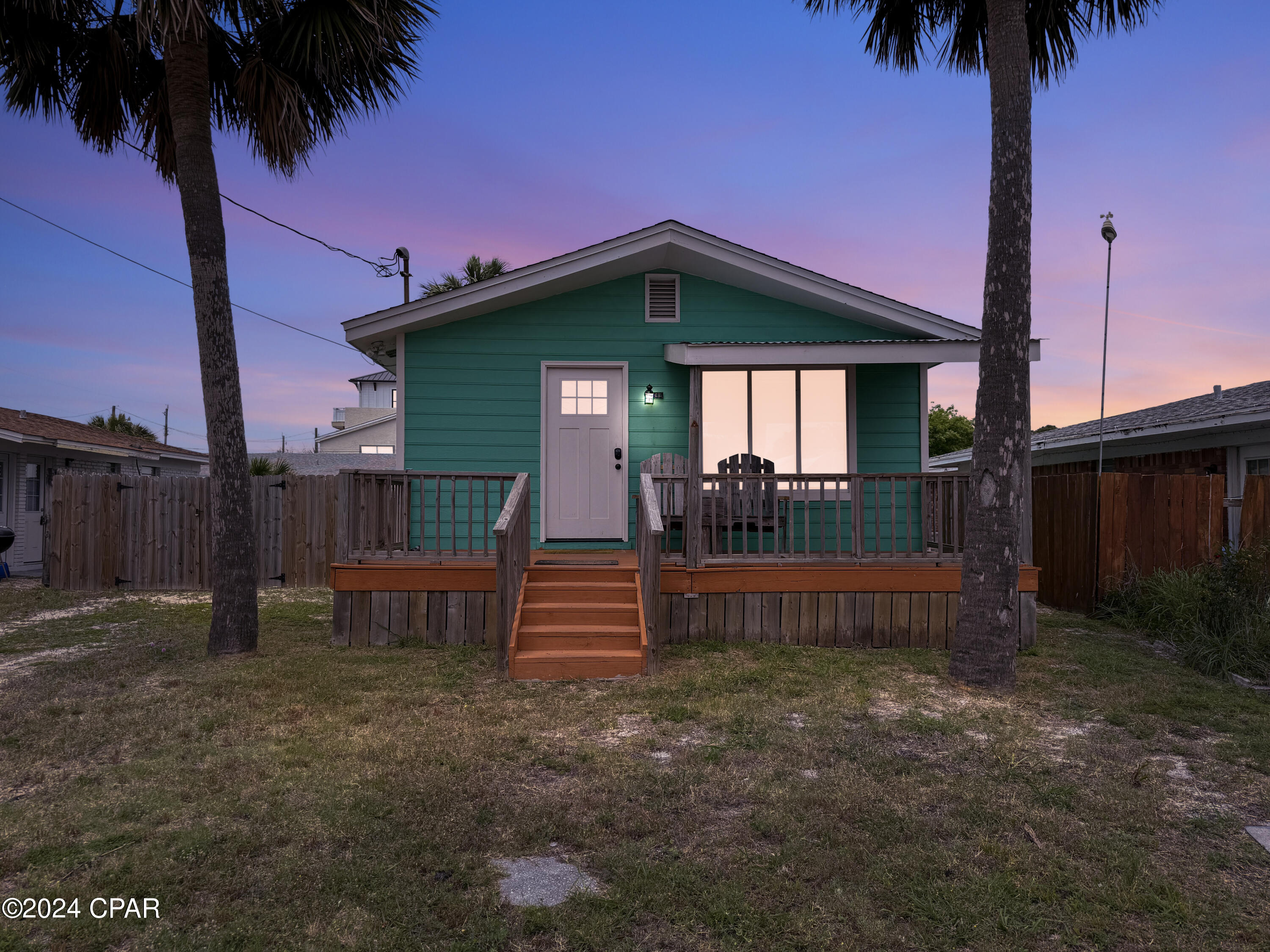 Biltmore Beach 1st Add - Residential