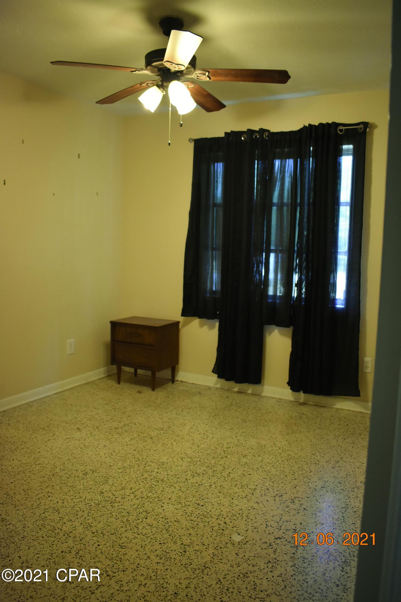 Sunny Hills Unit 4 - Residential