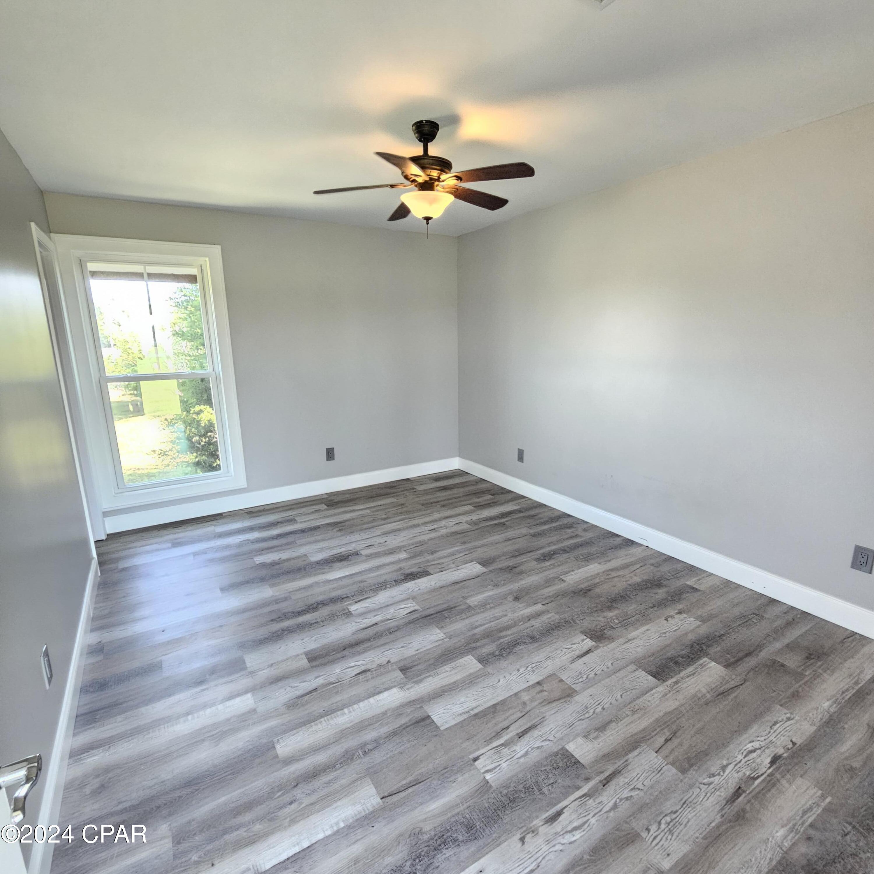 Sandy Creek Air Park Ph II - Residential Lease