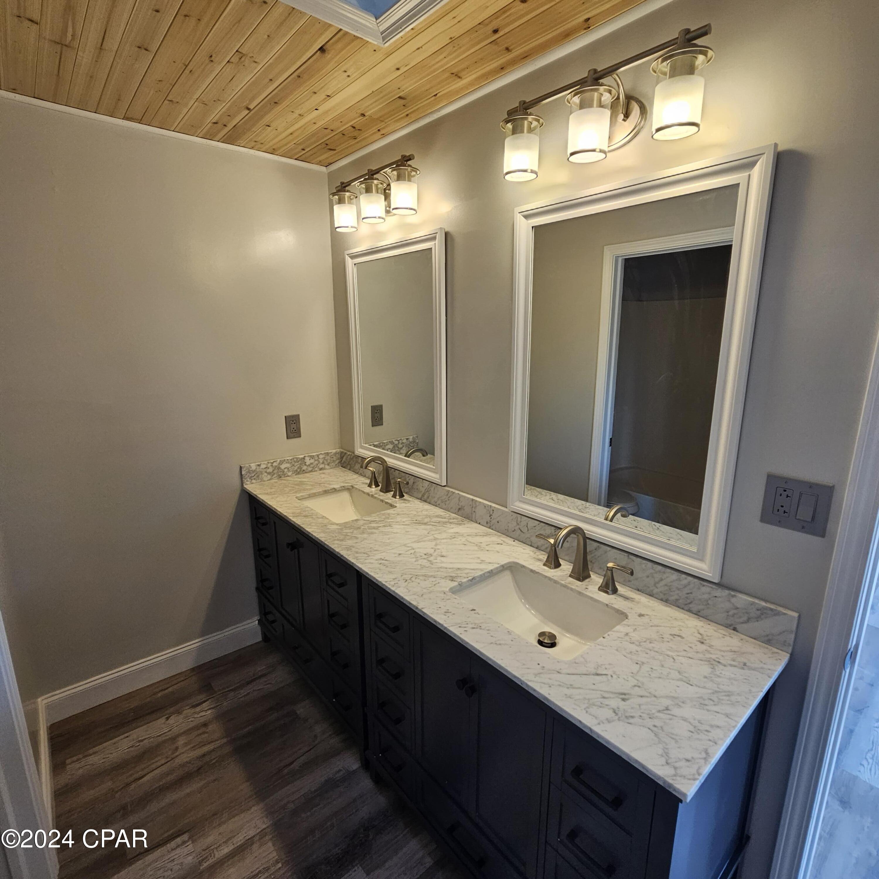 Sandy Creek Air Park Ph II - Residential Lease