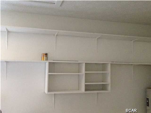 Pine Forest Est Ph 1 - Residential