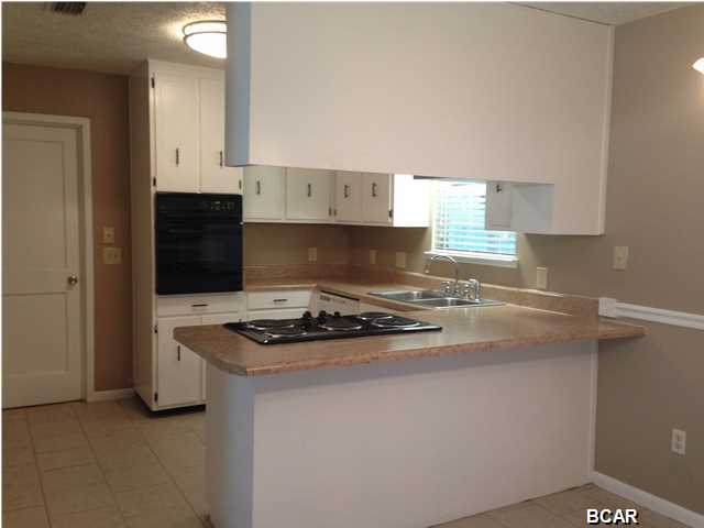 Pine Forest Est Ph 1 - Residential