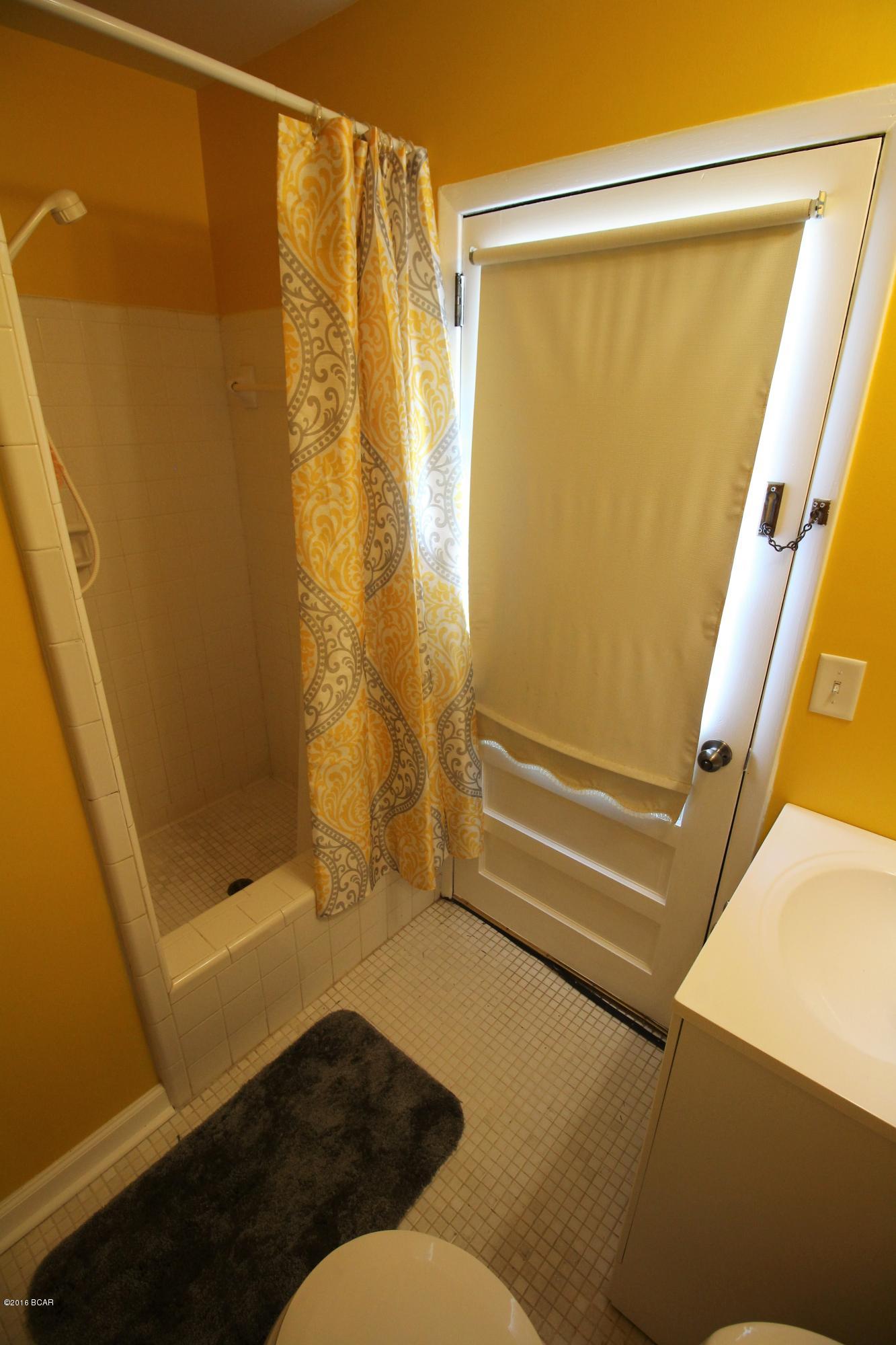 Kiska Beach - Residential