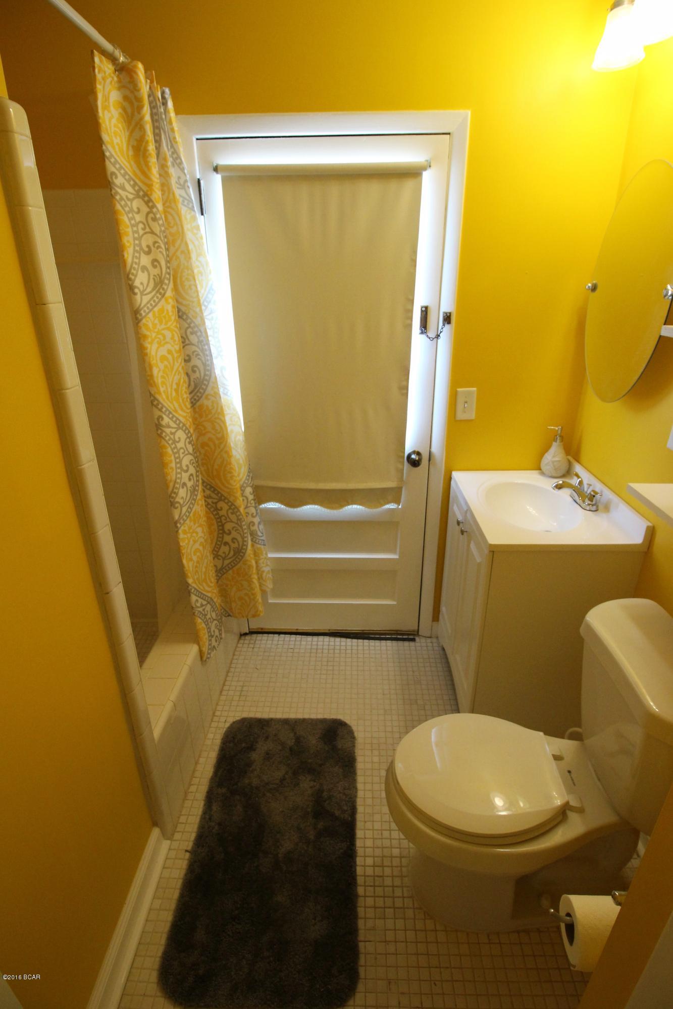 Kiska Beach - Residential