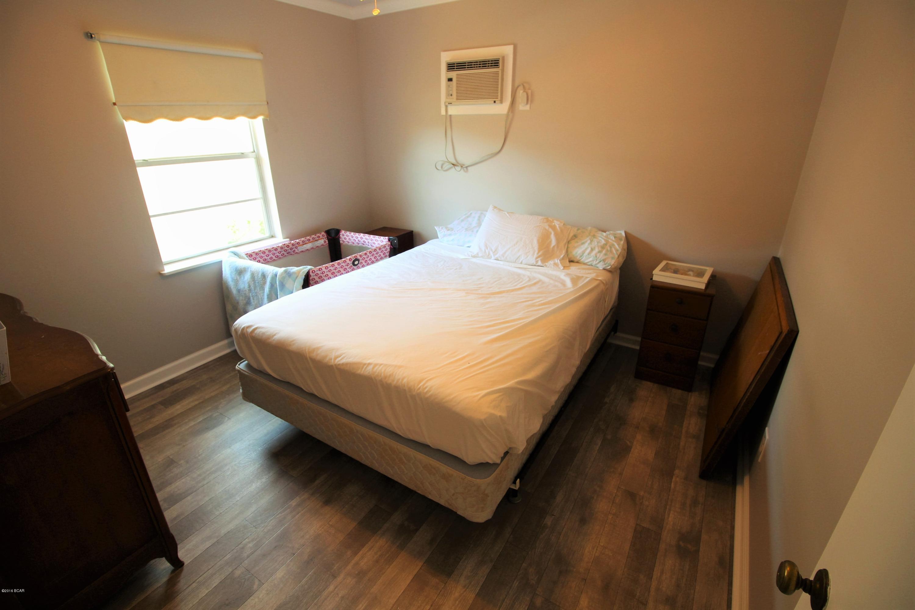 Kiska Beach - Residential