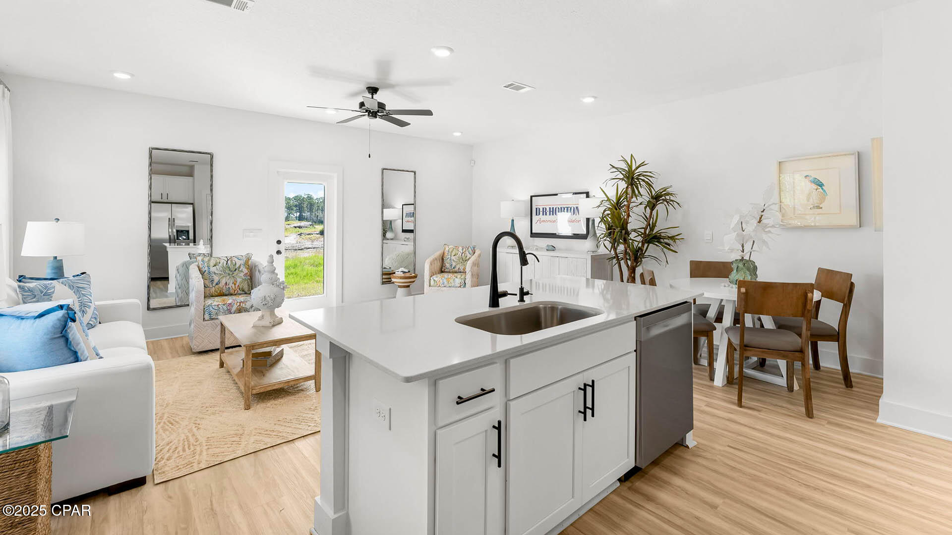 Colonial Landing - Residential