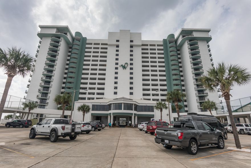 GULF FRONT GROUND FLOOR UNIT WITH PRIVATE BALCONY....LARGE KITCHEN WITH BREAKFAST BAR...GRANITE COUNTER TOPS...SIT ON YOUR PATIO AND WATCH THE WAVES COME IN.....SLEEPS EIGHT...BATH ROOMS HAVE GRANITE COUNTER TOPS....