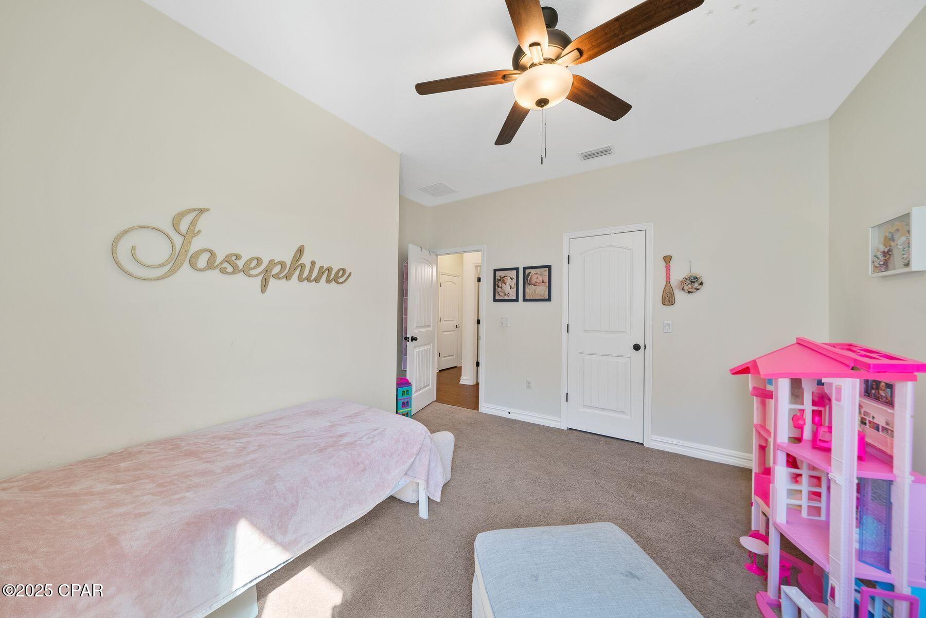 Breakfast Point - Residential Lease