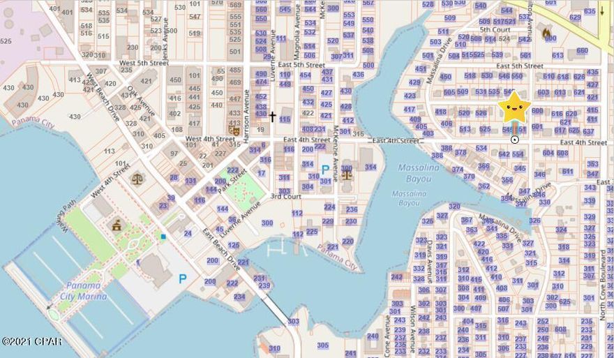 Come build your home today in the sought after Cove Area that is within walking distance to Downtown Panama City.  This lot is convenient to shopping, Dining, and more.