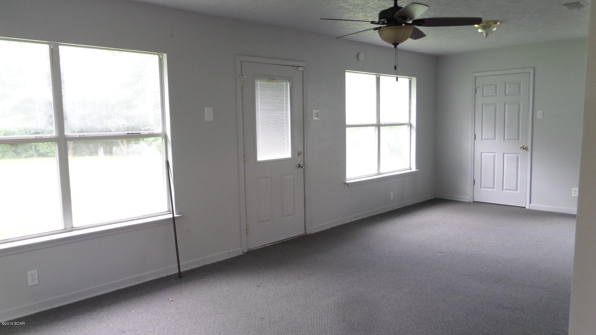 Hentz 1st Add Unit B - Residential