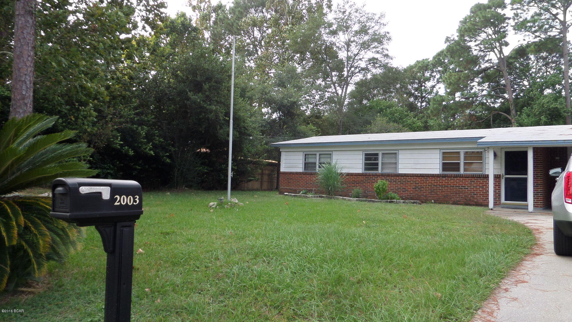 Hentz 1st Add Unit B - Residential