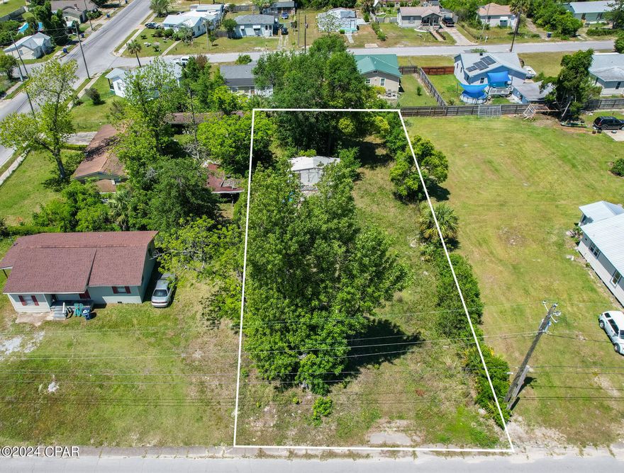 Welcome to 307 Kraft Avenue in Panama City, Florida! This vacant, buildable lot has endless opportunities for your next project! With its ample space and versatility, it's ready to be transformed into the perfect home or investment property. Don't miss out on this chance to make your vision a reality. Explore the potential of 307 Kraft Avenue!

Zoned R1 for Single Family Home