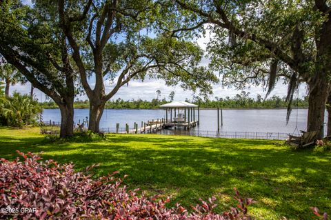 1203 N Bay Drive Lynn Haven FL 32444