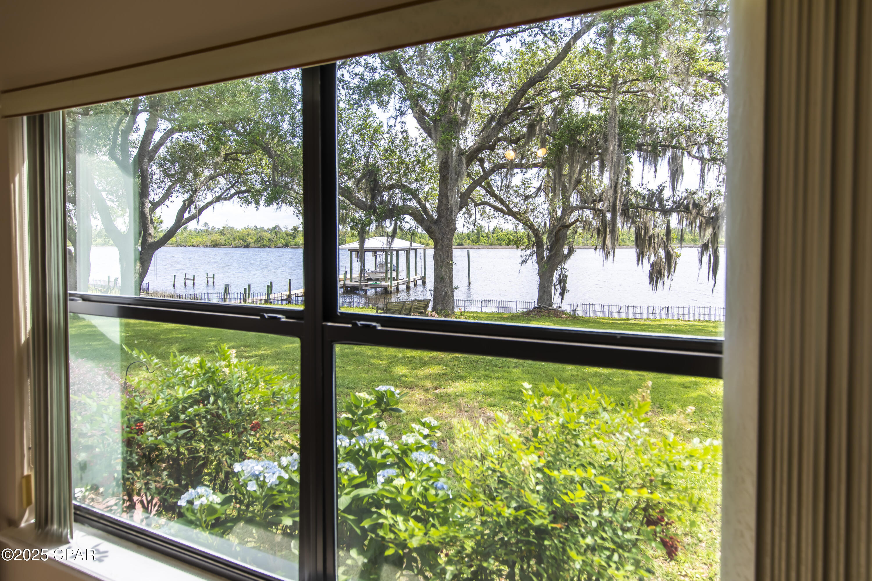 College Point 2nd Add - Residential