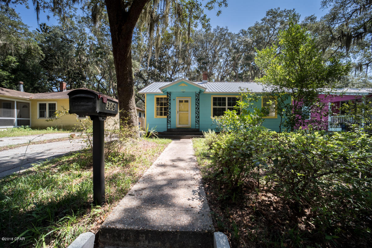 [No Recorded Subdiv] - Residential