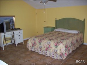 Treasure Cove Condo. - Residential Lease