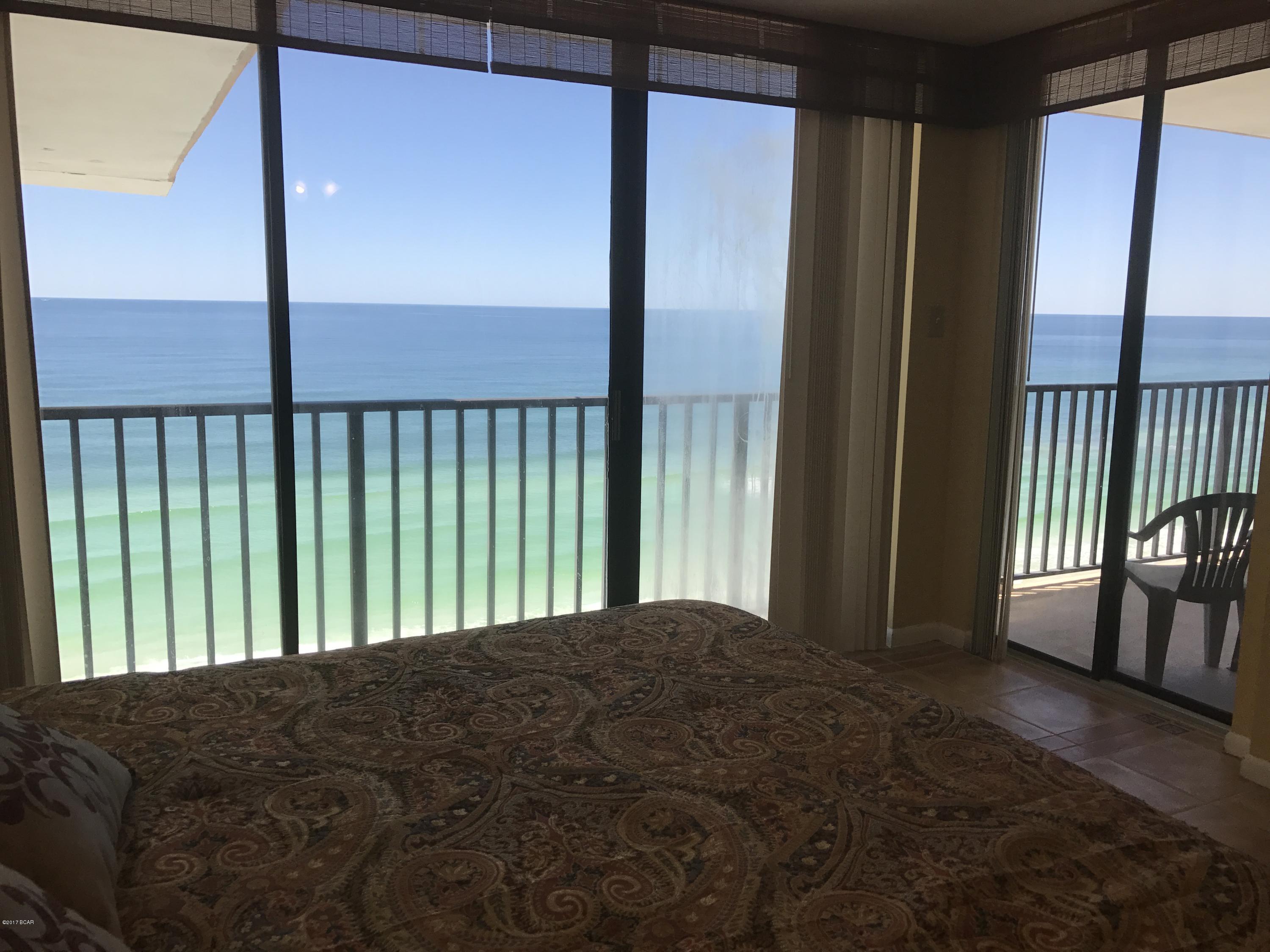 Pelican Walk - Residential