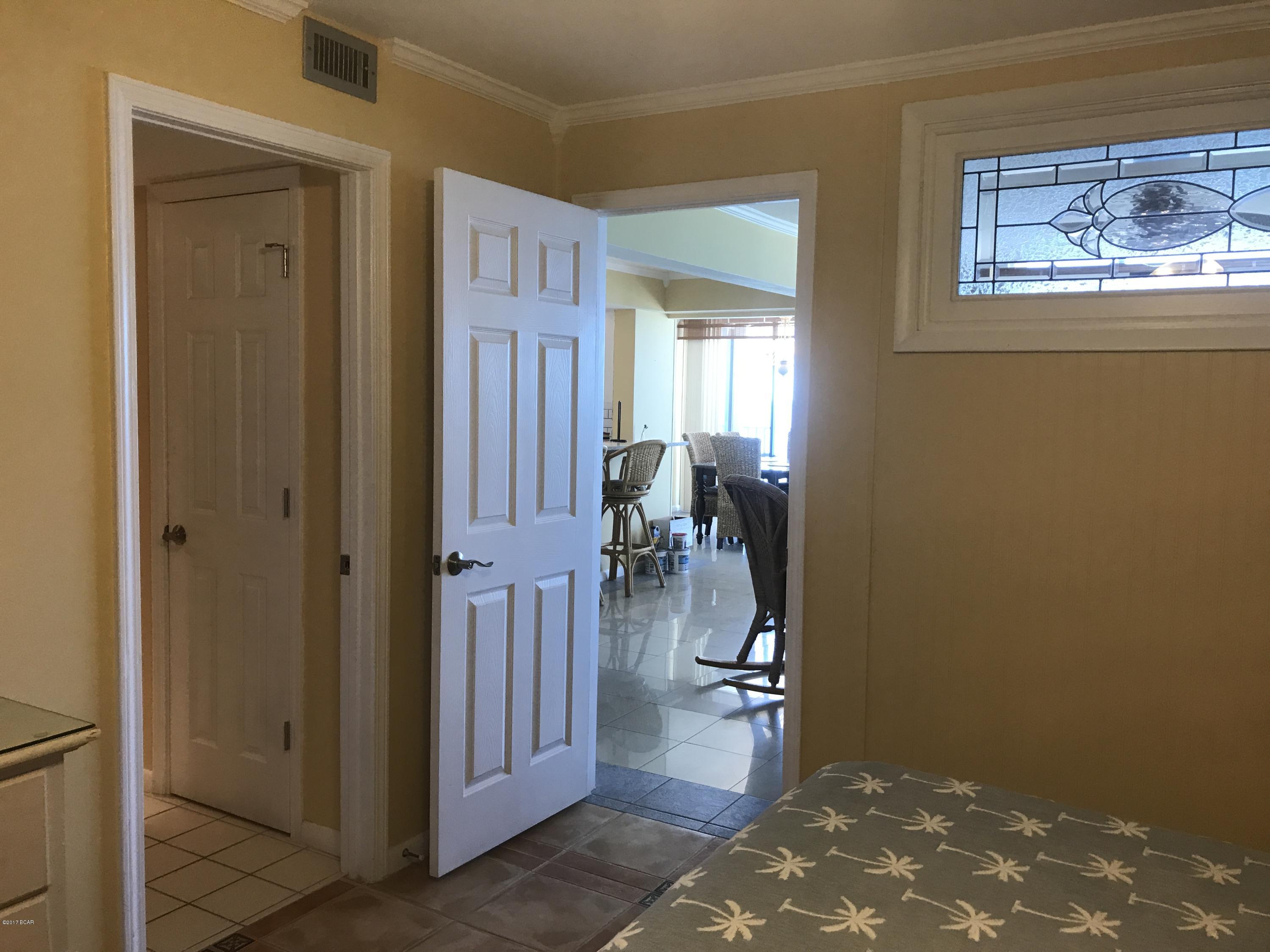 Pelican Walk - Residential