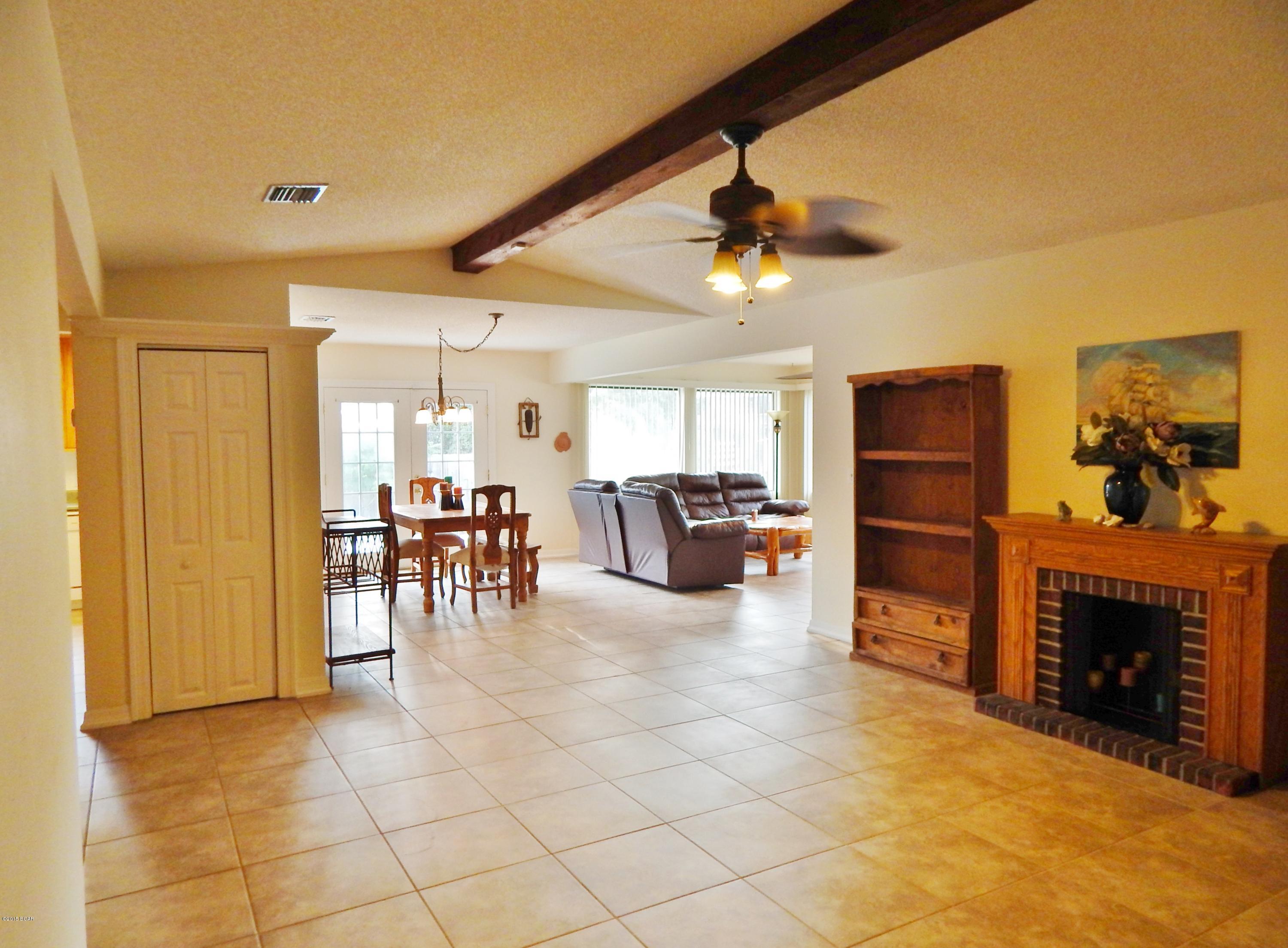 Venetian Villa - Residential