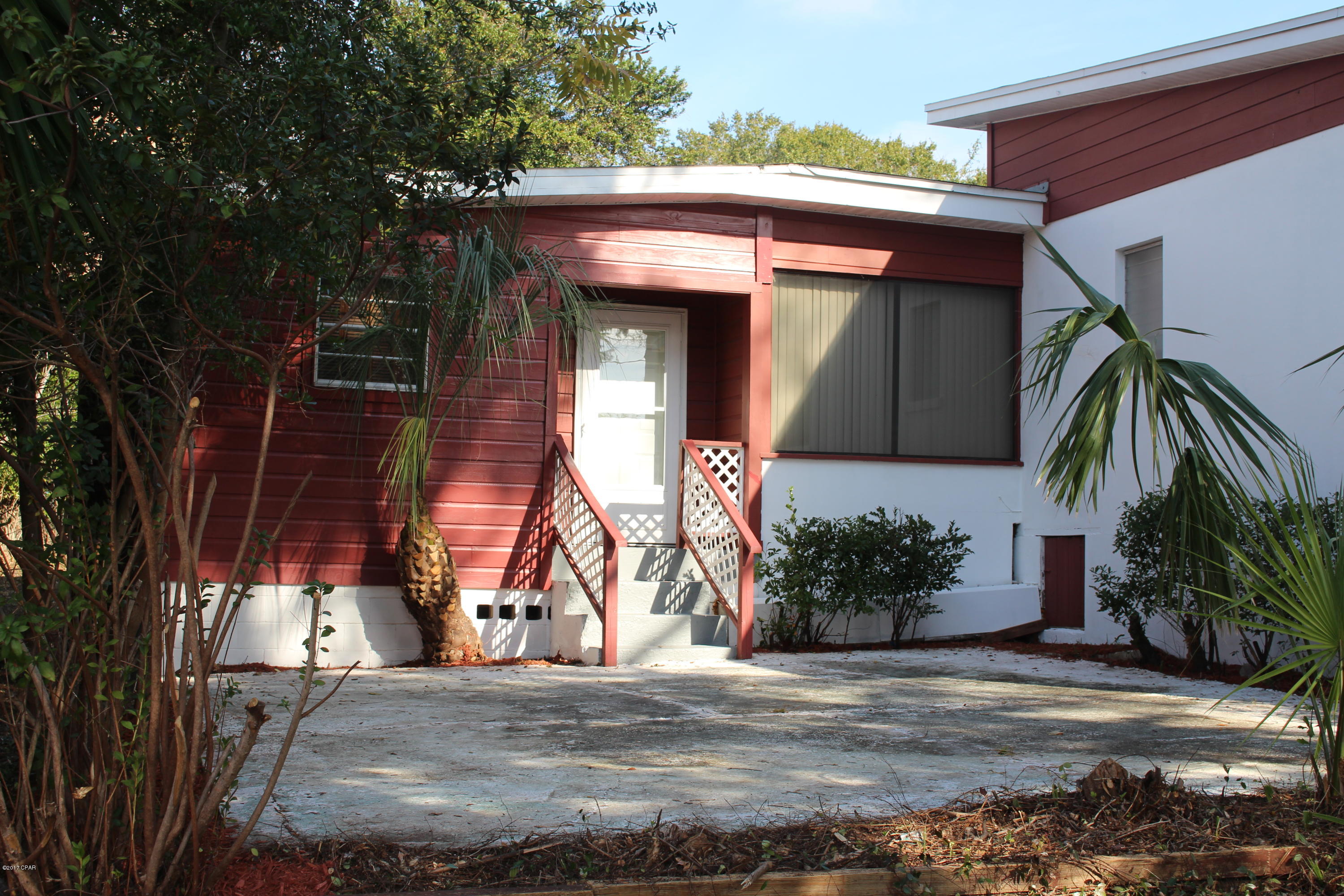 [No Recorded Subdiv] - Residential