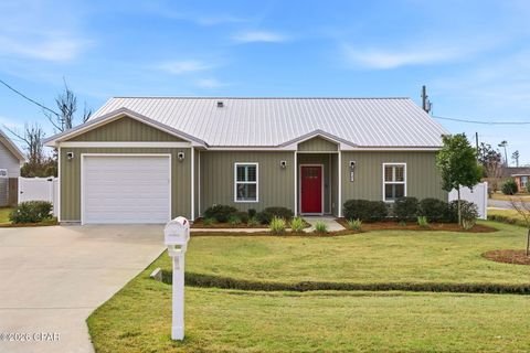 1301 E 8th Street Lynn Haven FL 32444