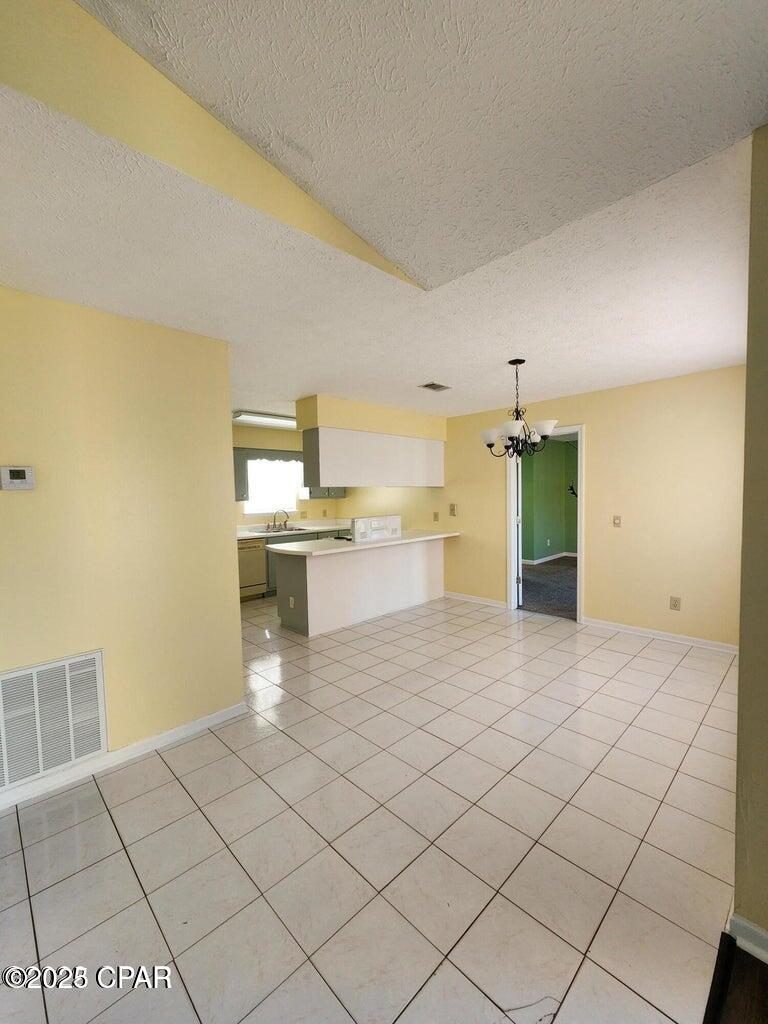 Treasure Palms - Residential Lease