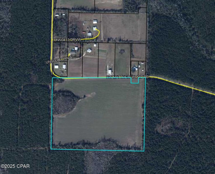 Excellent investment or agricultural opportunity! This 31.5-acre tract is conveniently located just outside the city limits of Blountstown, Florida, offering a rare combination of open farmland and future development potential.
Currently planted in row crops (corn), the property features productive soil, level terrain, and easy access from nearby paved roads. Ideal for continued use as row crop, hay, or pastureland, or for those seeking to develop, the land can be subdivided into ½-acre residential lots—a great option for builders or investors looking to meet local housing demand.
With its versatility, location, and agricultural value, this property offers multiple paths for return—farm it, hold it, or develop it.