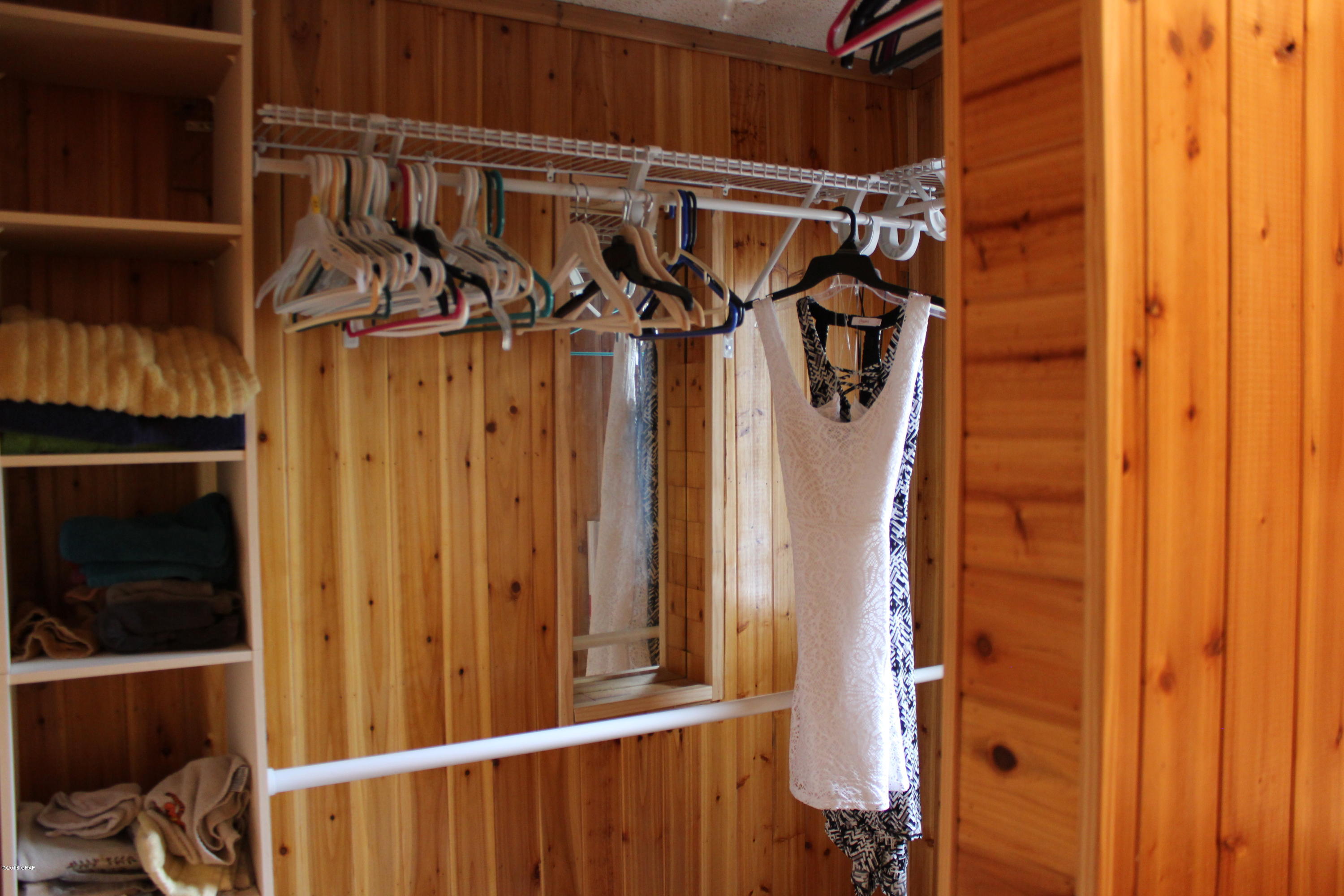 Camp Flowers - Residential