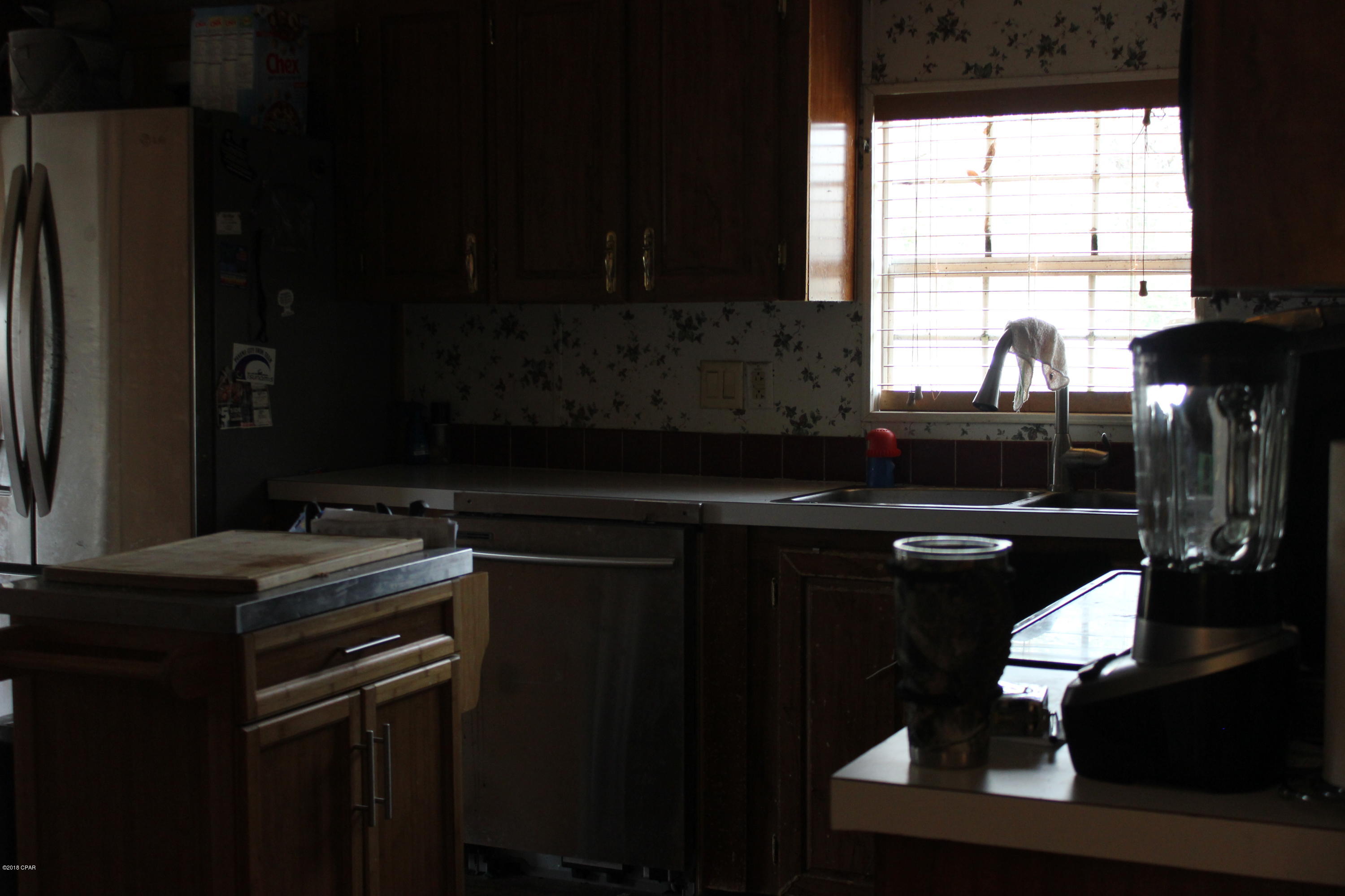 Camp Flowers - Residential