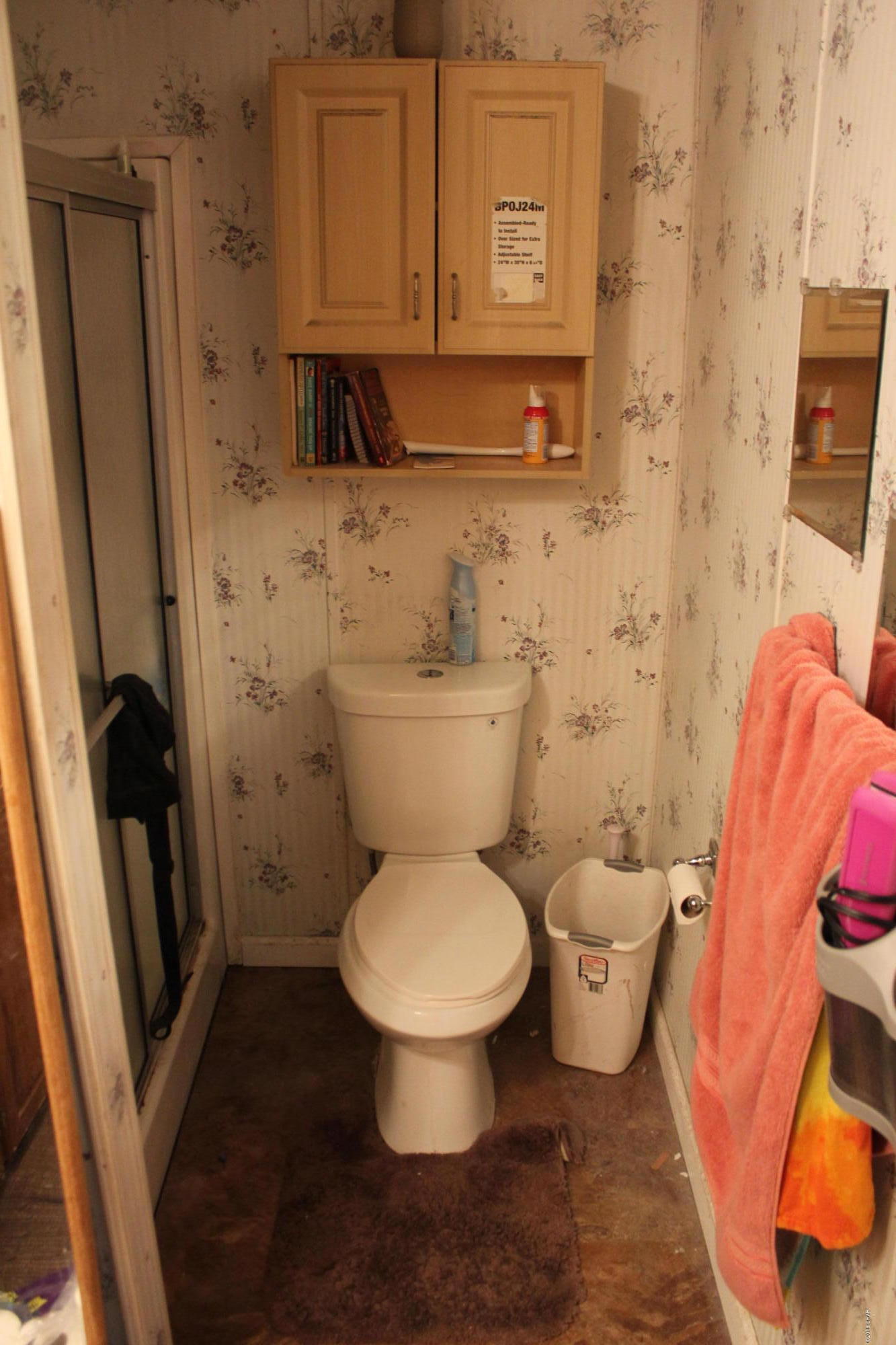 Camp Flowers - Residential